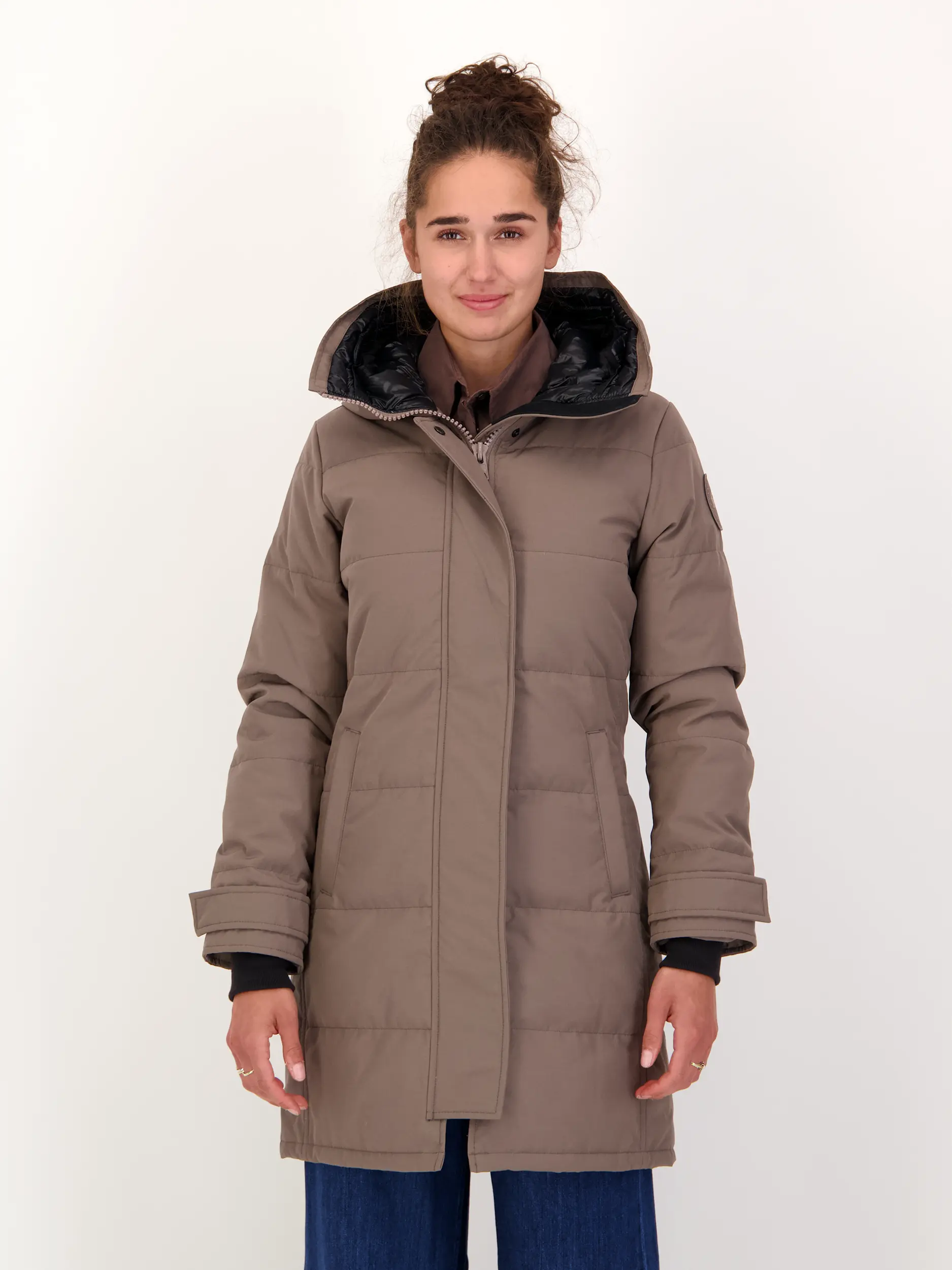 Kurzmantel 'Shelburne Parka' - Artikel Vorderseite getragen von einem Modell - Farbe: Braun