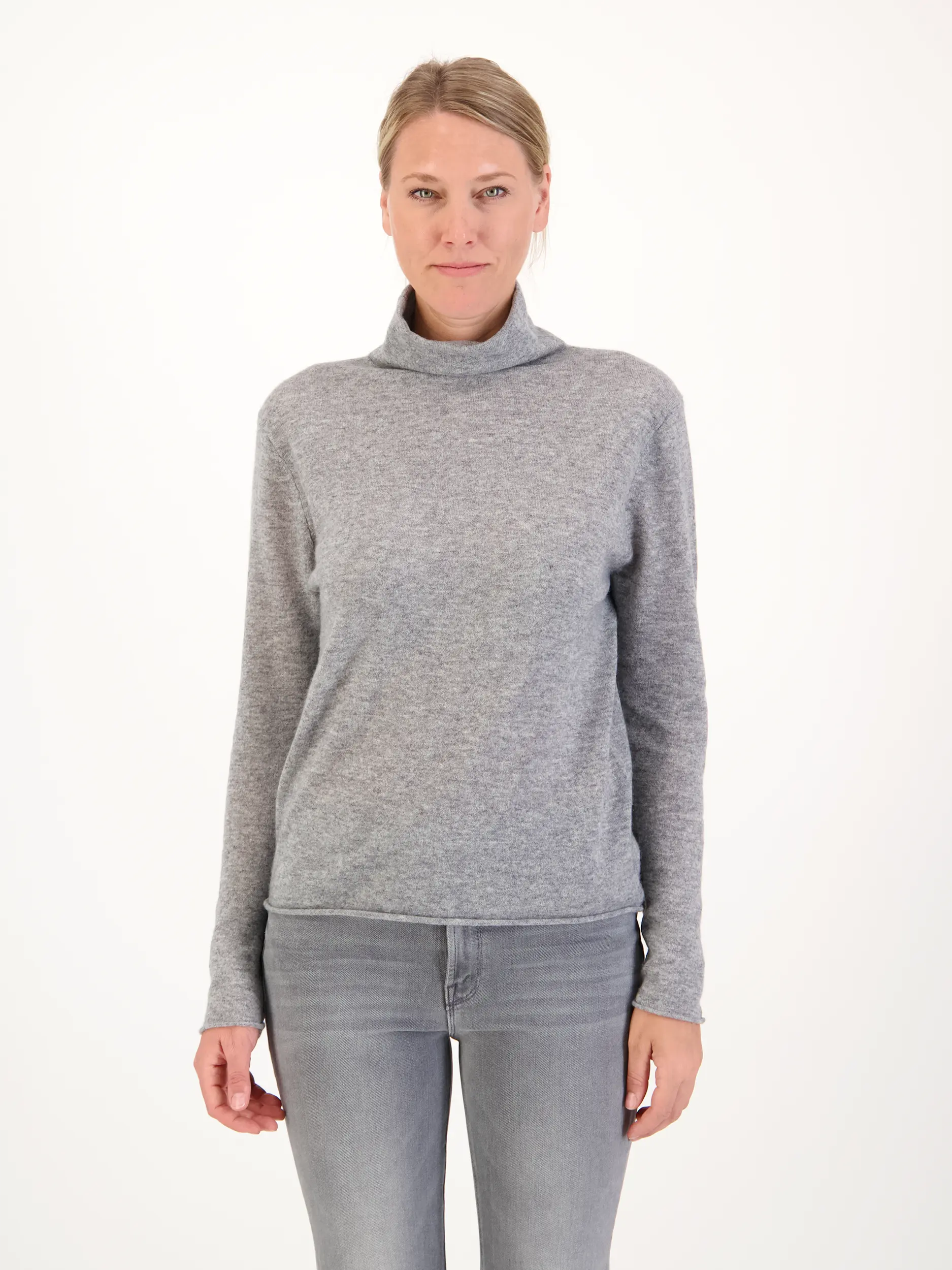Rollkragenpullover aus Kaschmir langarm - Artikel Vorderseite getragen von einem Modell - Farbe: Grau