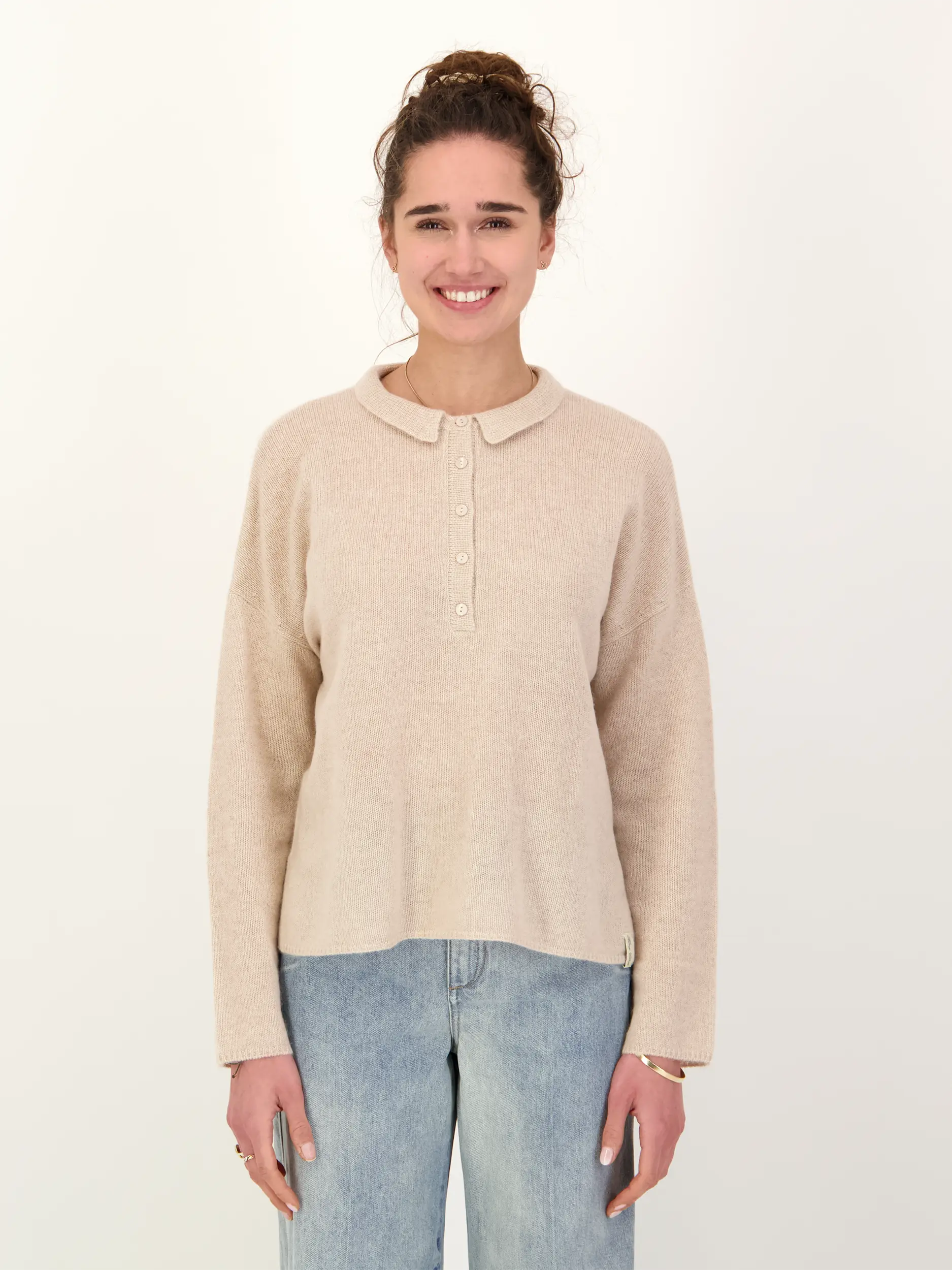 Pullover aus Kaschmir Mix - Artikel Vorderseite getragen von einem Modell - Farbe: Braun