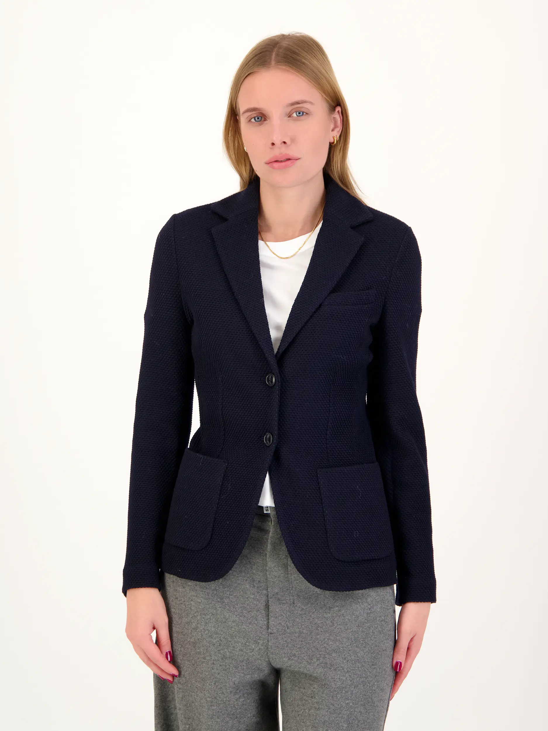 Strukturierter Blazer aus Schurwolle - Artikel Vorderseite getragen von einem Modell - Farbe: Blau