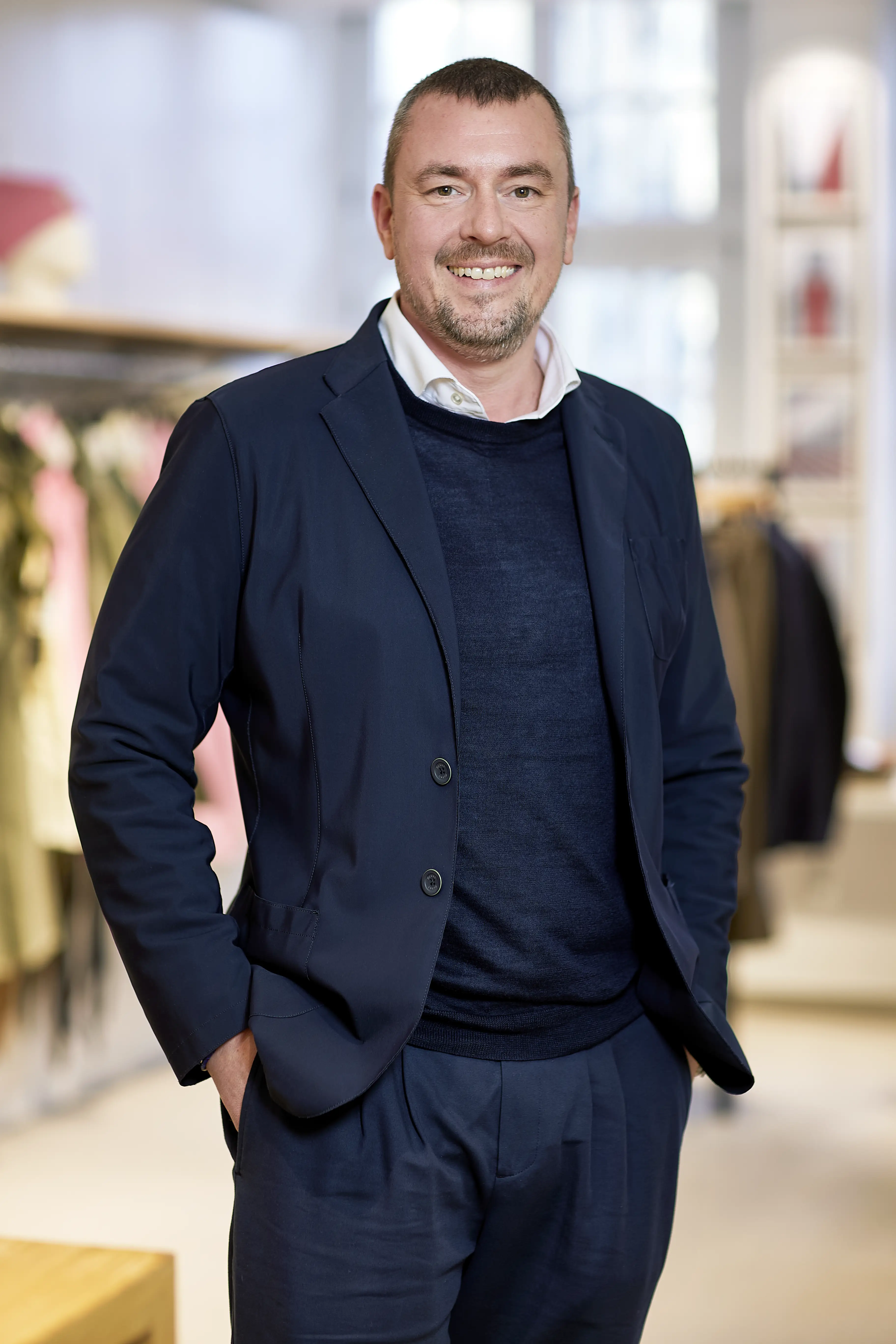 Hier Ansprechpartner Yves Chartieur anzeigen lassen