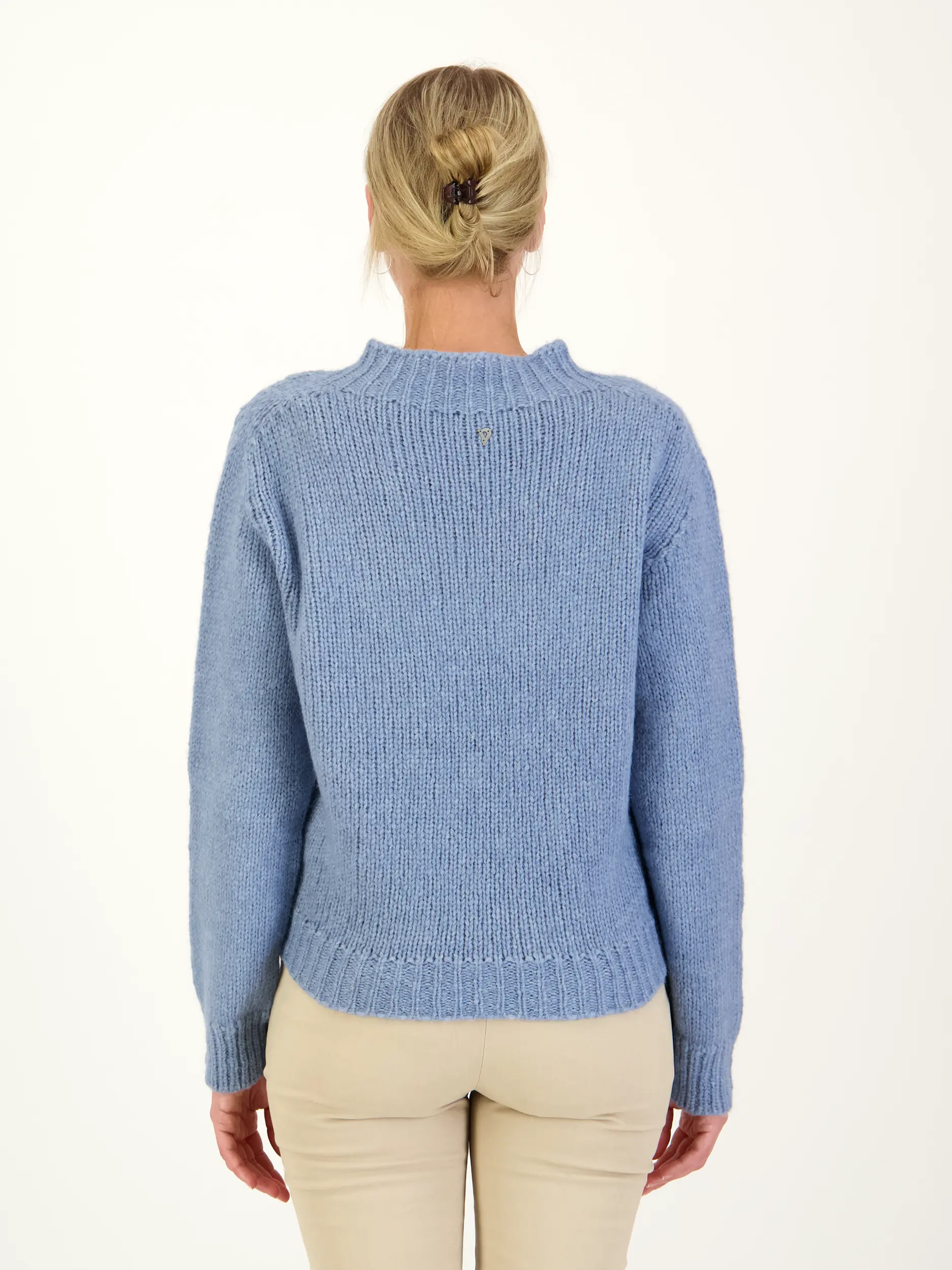 Pullover aus Alpaka-Mix langarm - Artikel Rückseite getragen von einem Modell