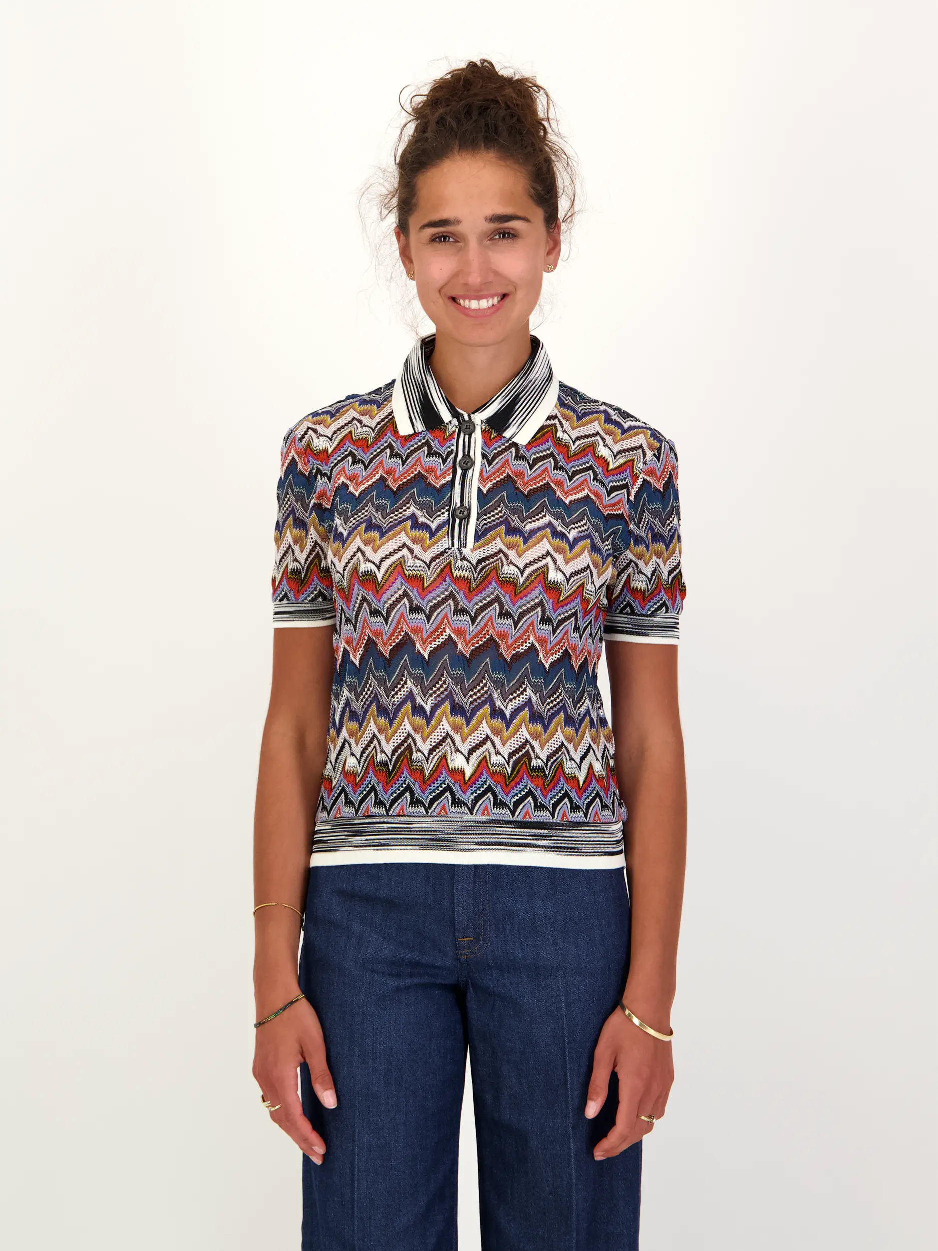 Gemustertes Poloshirt - Artikel Vorderseite getragen von einem Modell - Farbe: Blau