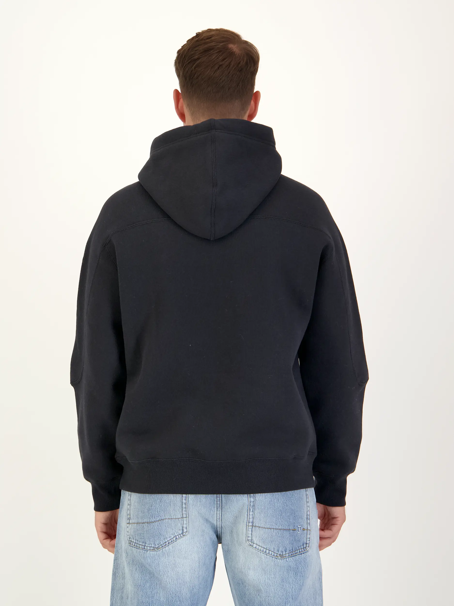 Sweatshirt 'Elijah' - Artikel Rückseite getragen von einem Modell - Farbe: Schwarz