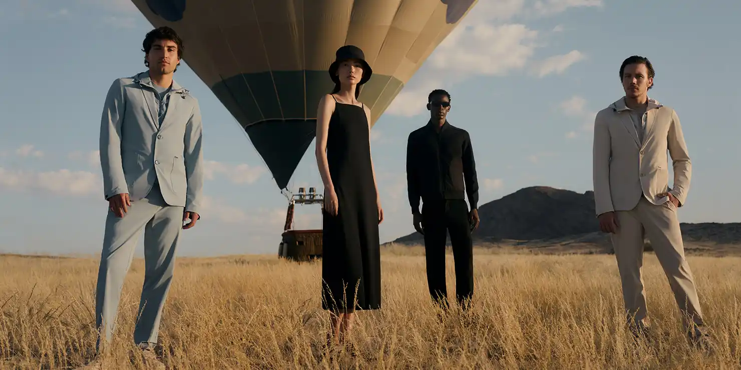 Hier sehen sie die AlphaTauri Damen-und Herrenkollektion