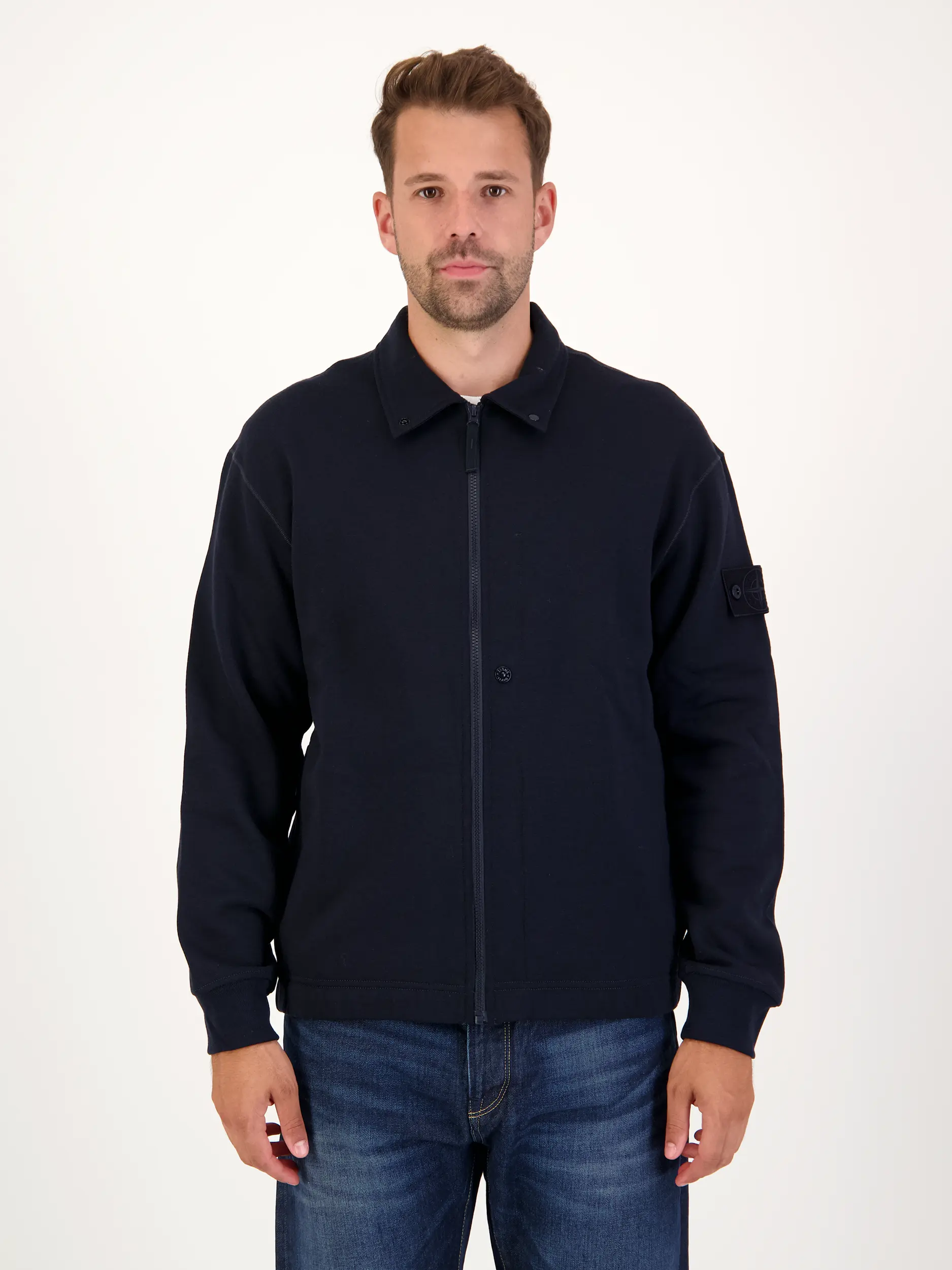 Ghost Piece Sweatjacke - Artikel Vorderseite getragen von einem Modell - Farbe: Blau