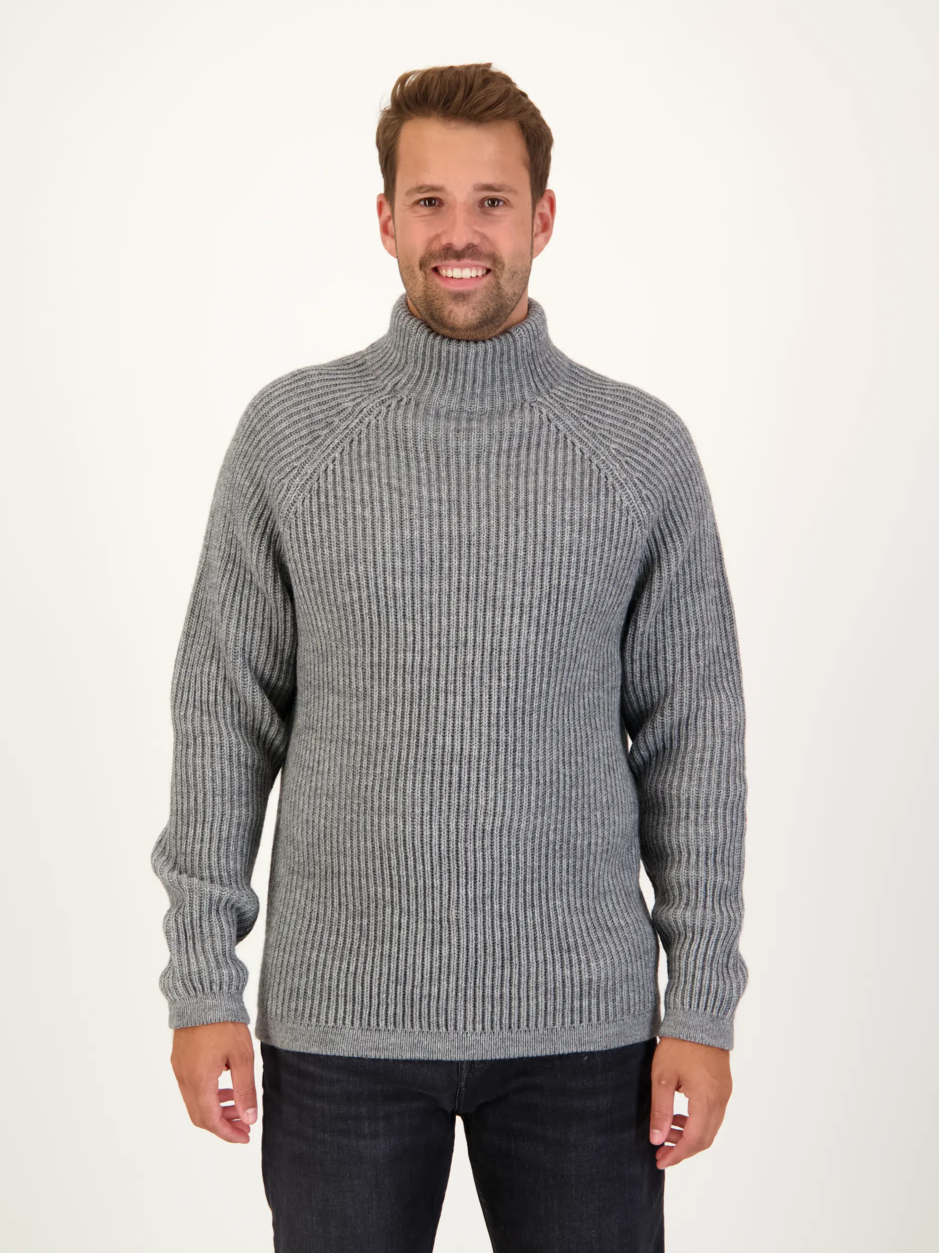 Pullover 'Arvid' aus Woll-Mix langarm - Artikel Vorderseite getragen von einem Modell - Farbe: Grau