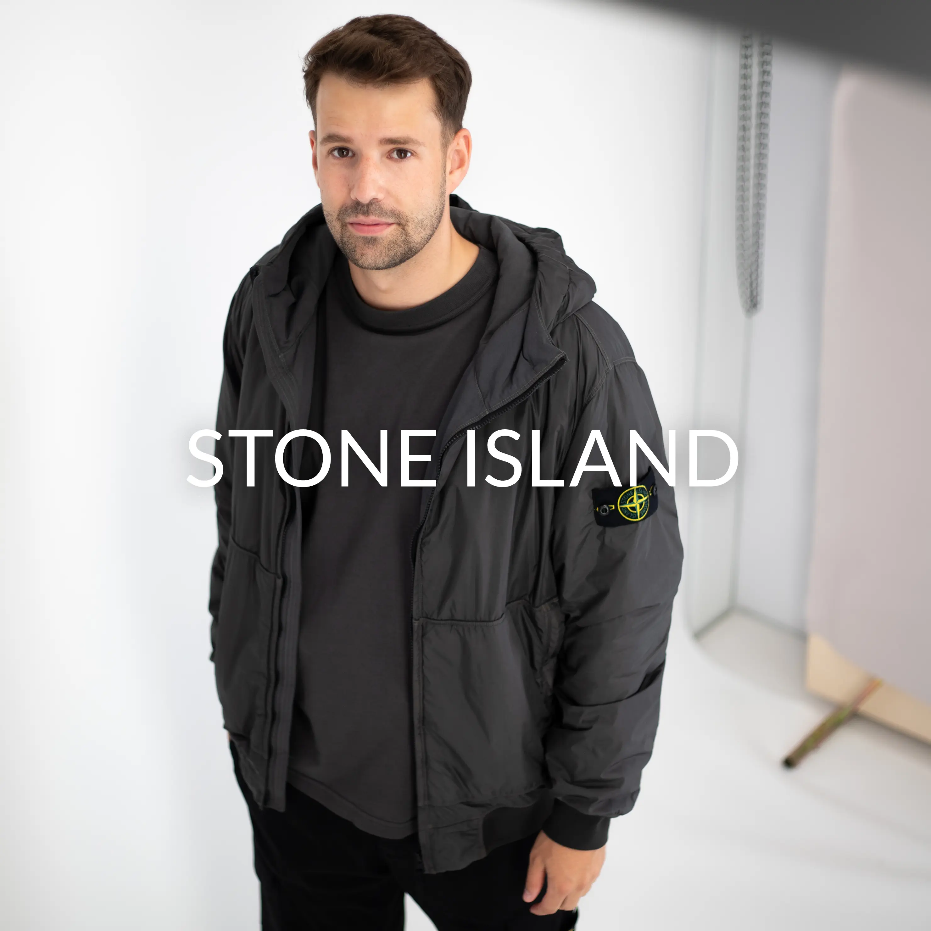 Zur Herrenkollektion von Stone Island