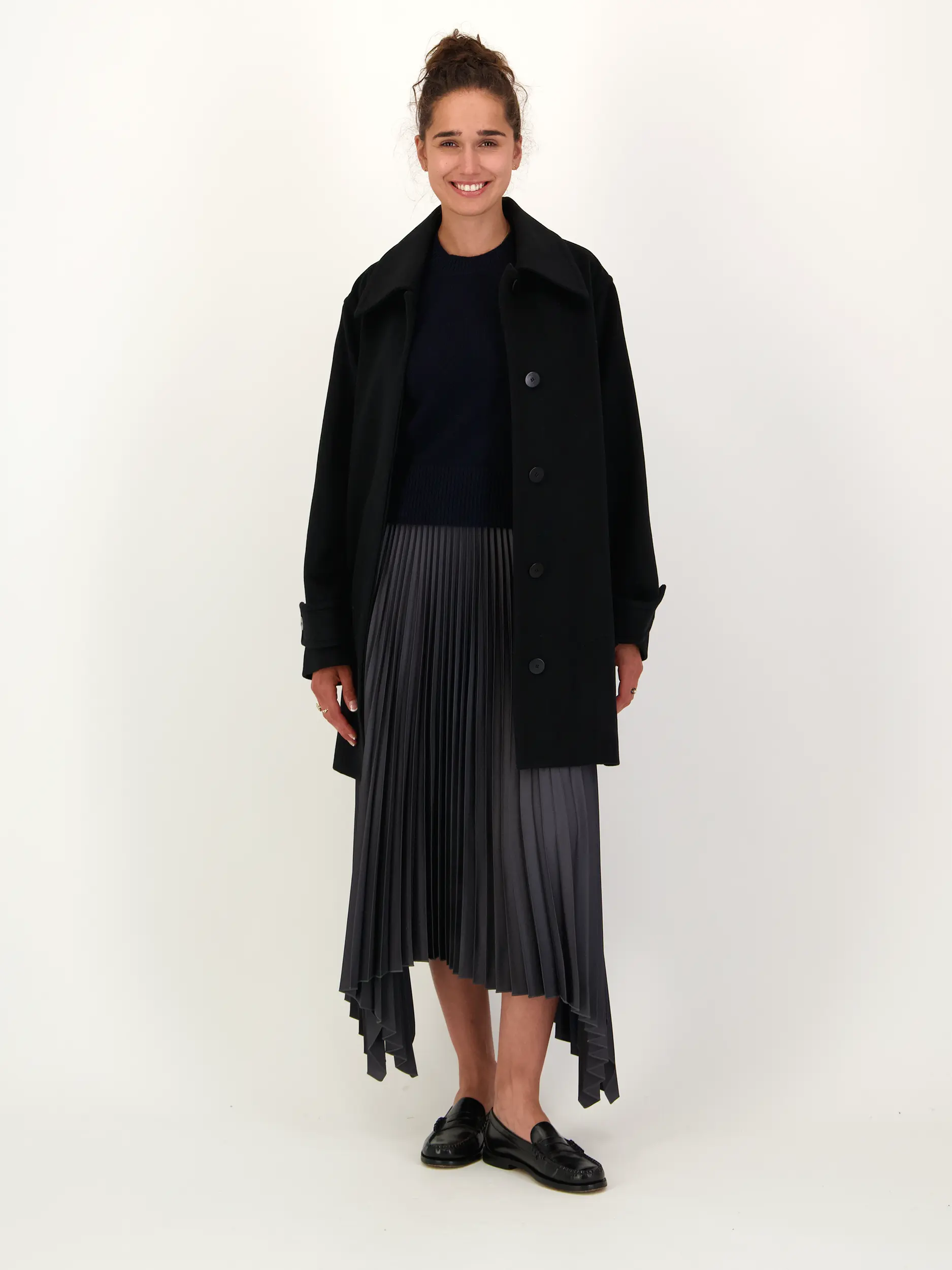 Pullunder aus Kaschmir - Artikel Teil eines Outfits getragen von einem Modell