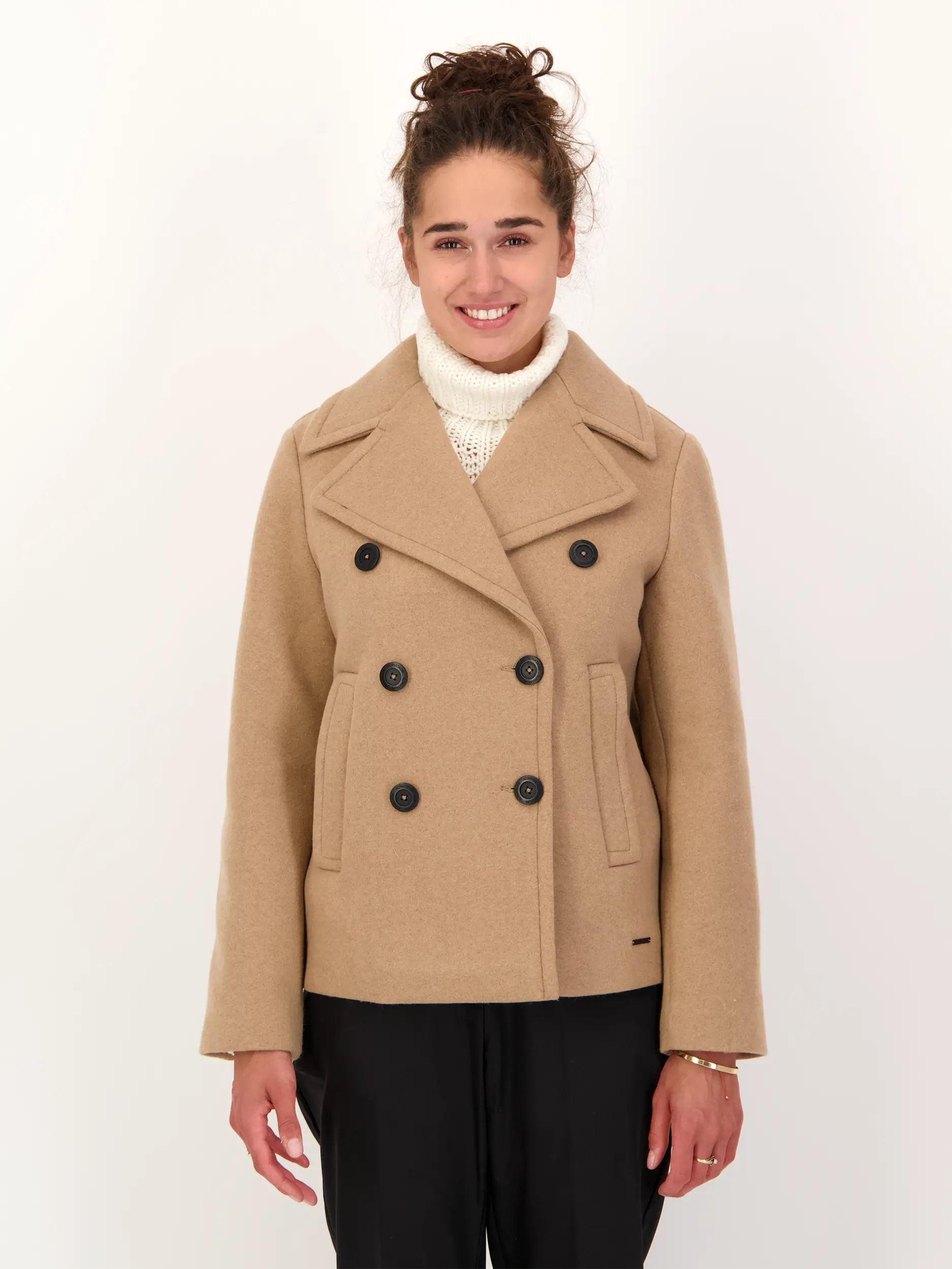 Cabanjacke aus Woll-Mix - Artikel Vorderseite getragen von einem Modell - Farbe: Braun