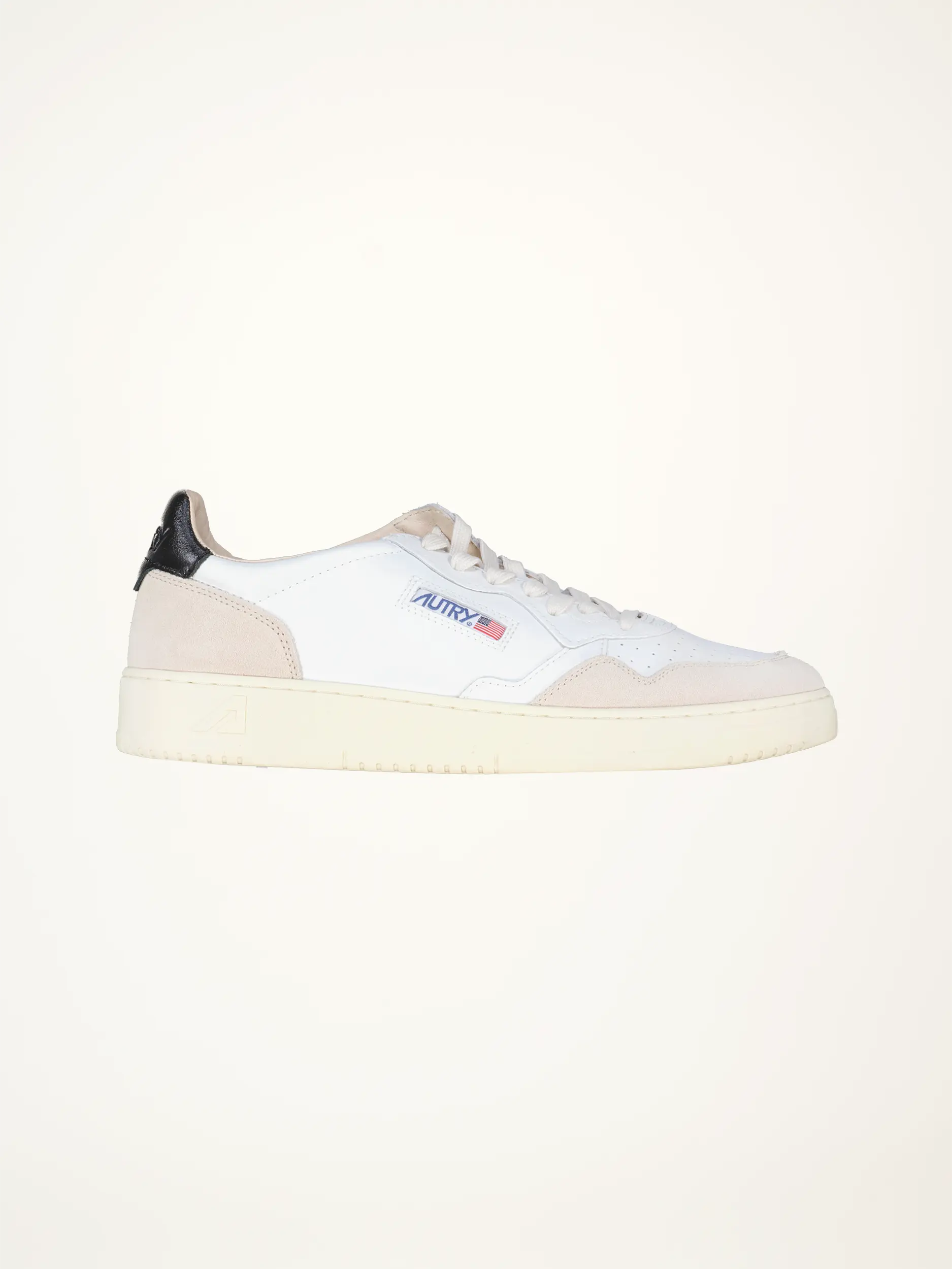 Sneaker 'Medalist' aus Leder - Artikelansicht - Farbe: Schwarz