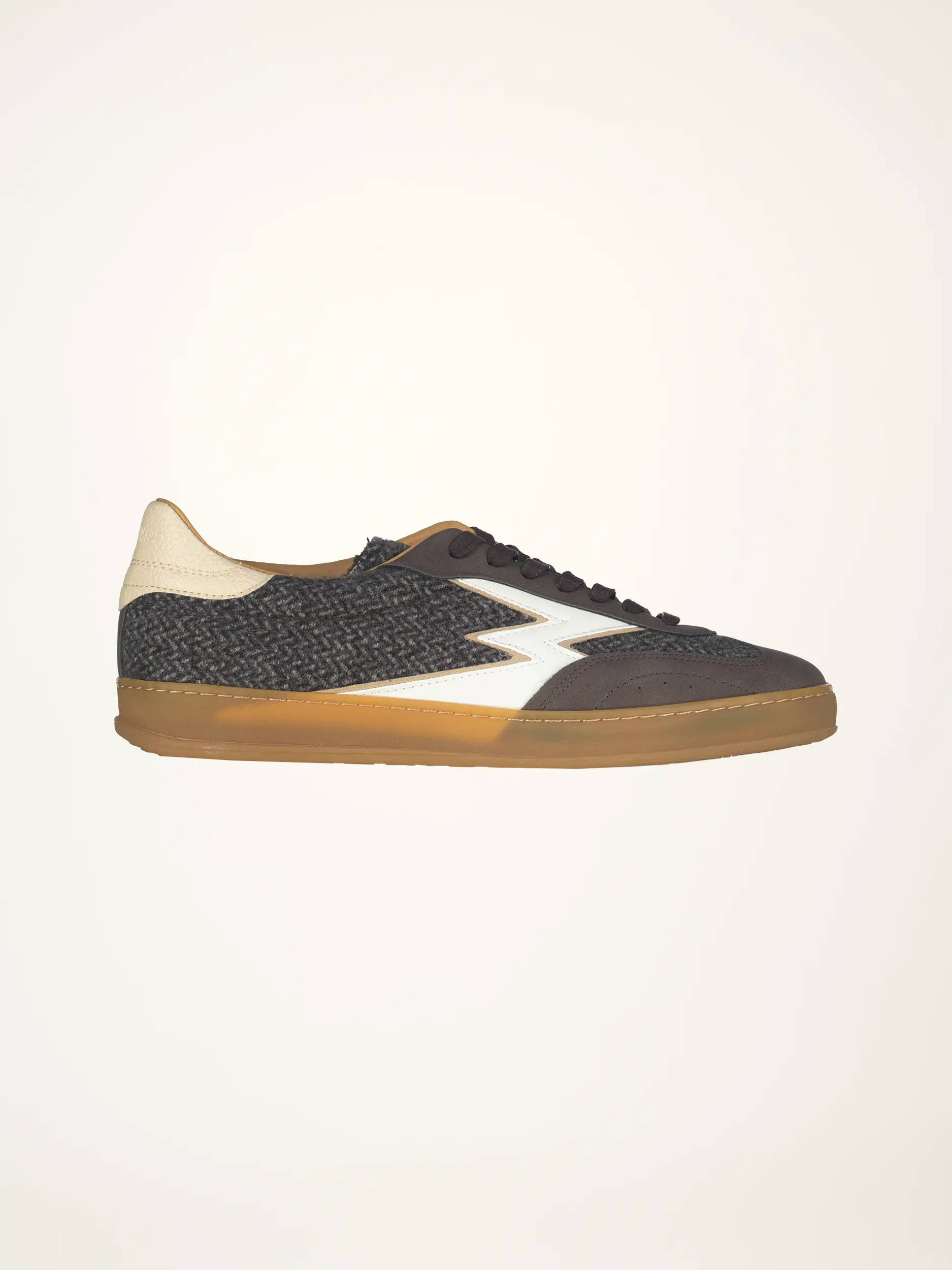 Sneaker aus Leder - Artikelansicht Sneaker aus Leder - Artikelansicht