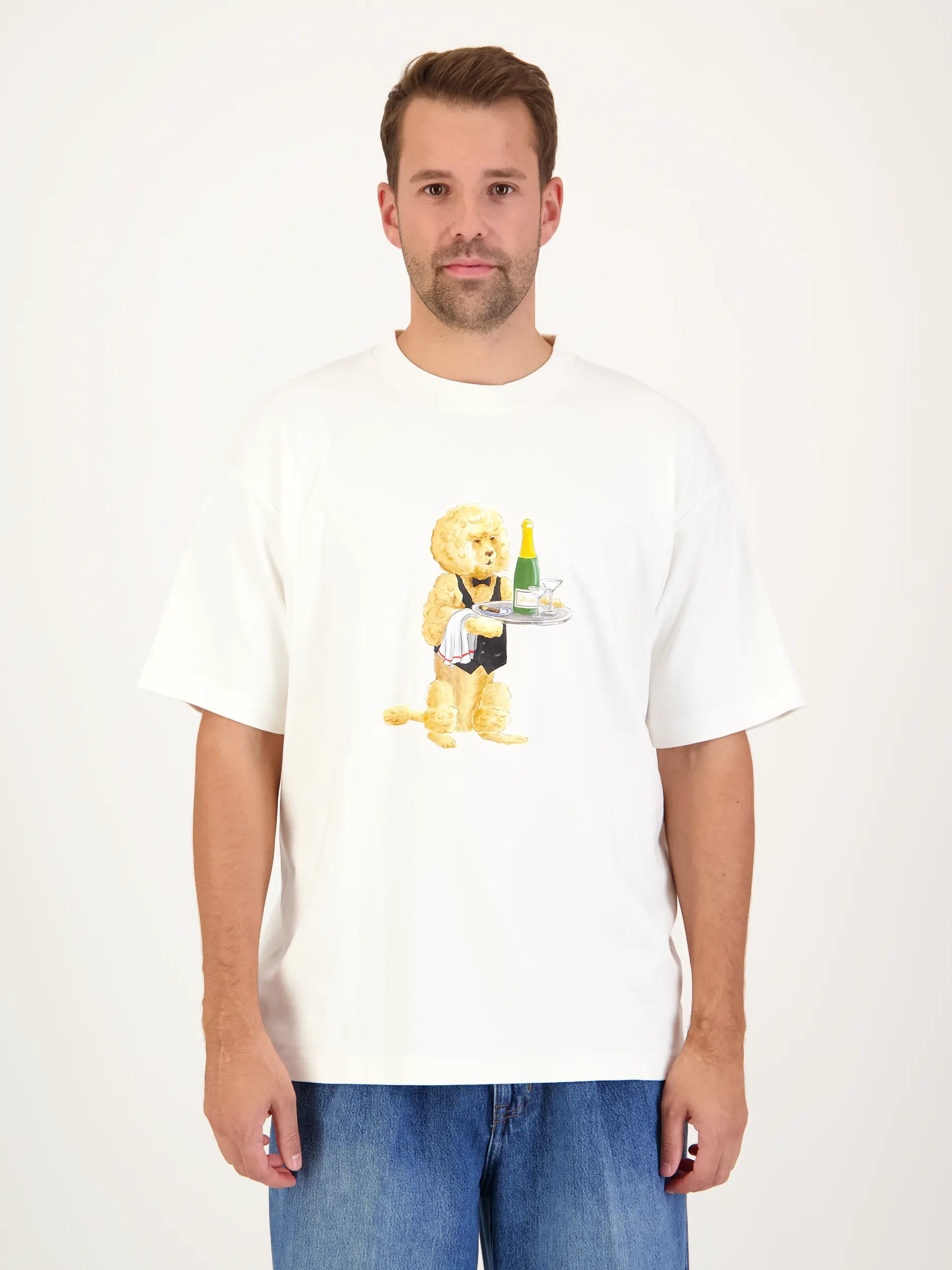 T-Shirt 'Poodle' - Artikel Vorderseite getragen von einem Modell - Farbe: Beige