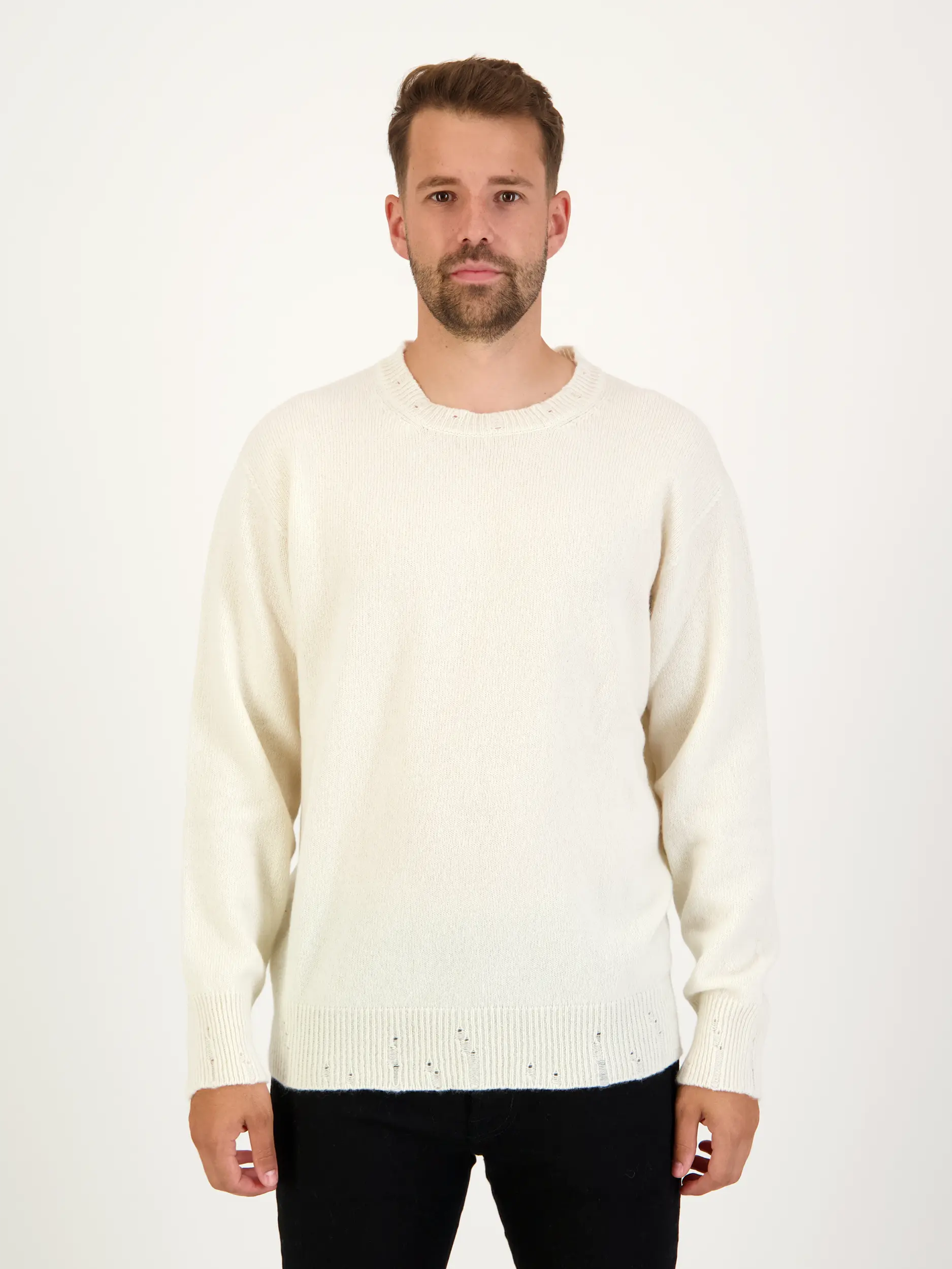 Pullover aus Kaschmir-Woll-Mix langarm - Artikel Vorderseite getragen von einem Modell - Farbe: Beige