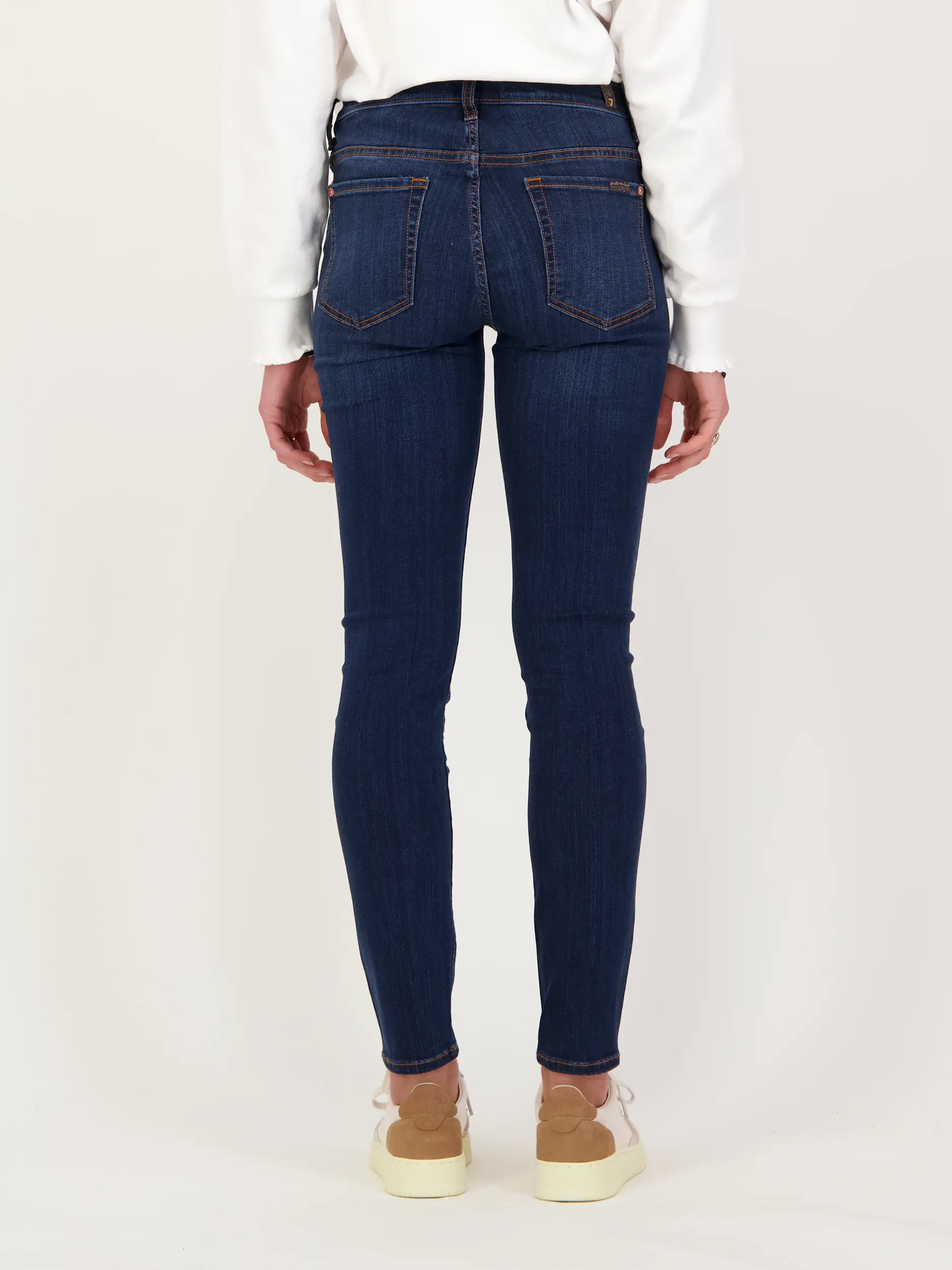 High Waist Skinny Jeans  - Artikel Rückseite getragen von einem Modell - Farbe: Blau