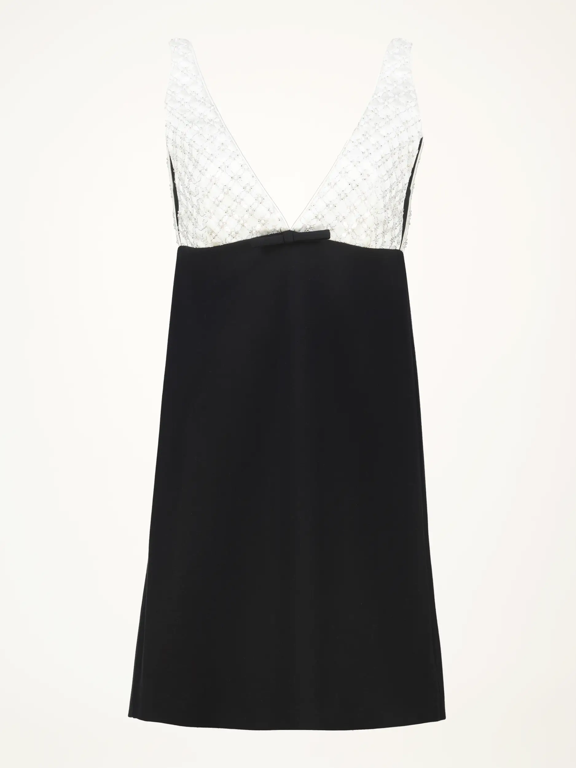 Minikleid - Artikelansicht - Farbe: Schwarz