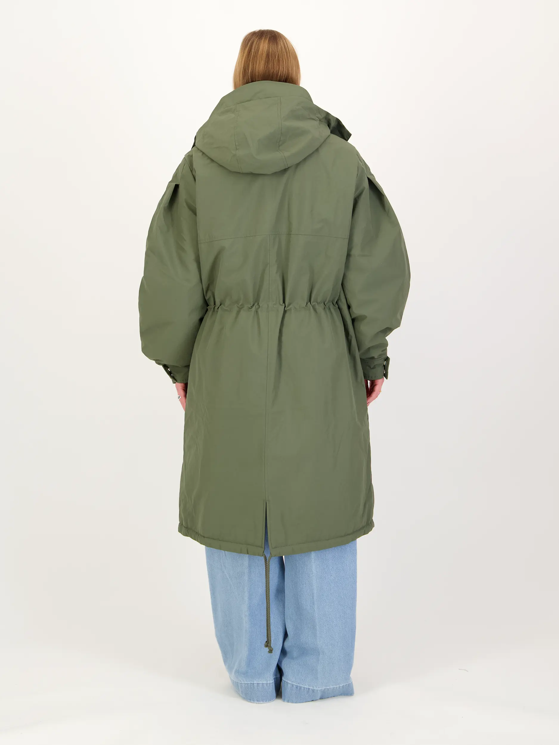 Oversized Parka  - Artikel Rückseite getragen von einem Modell - Farbe: Grün