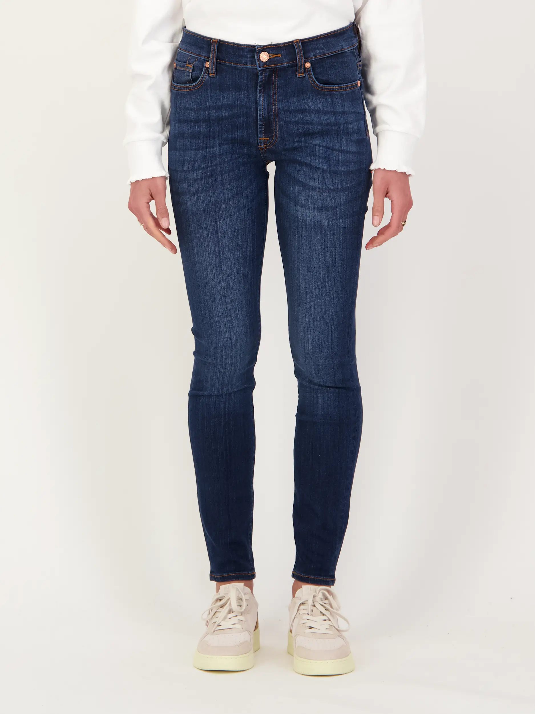 High Waist Skinny Jeans  - Artikel Vorderseite getragen von einem Modell - Farbe: Blau