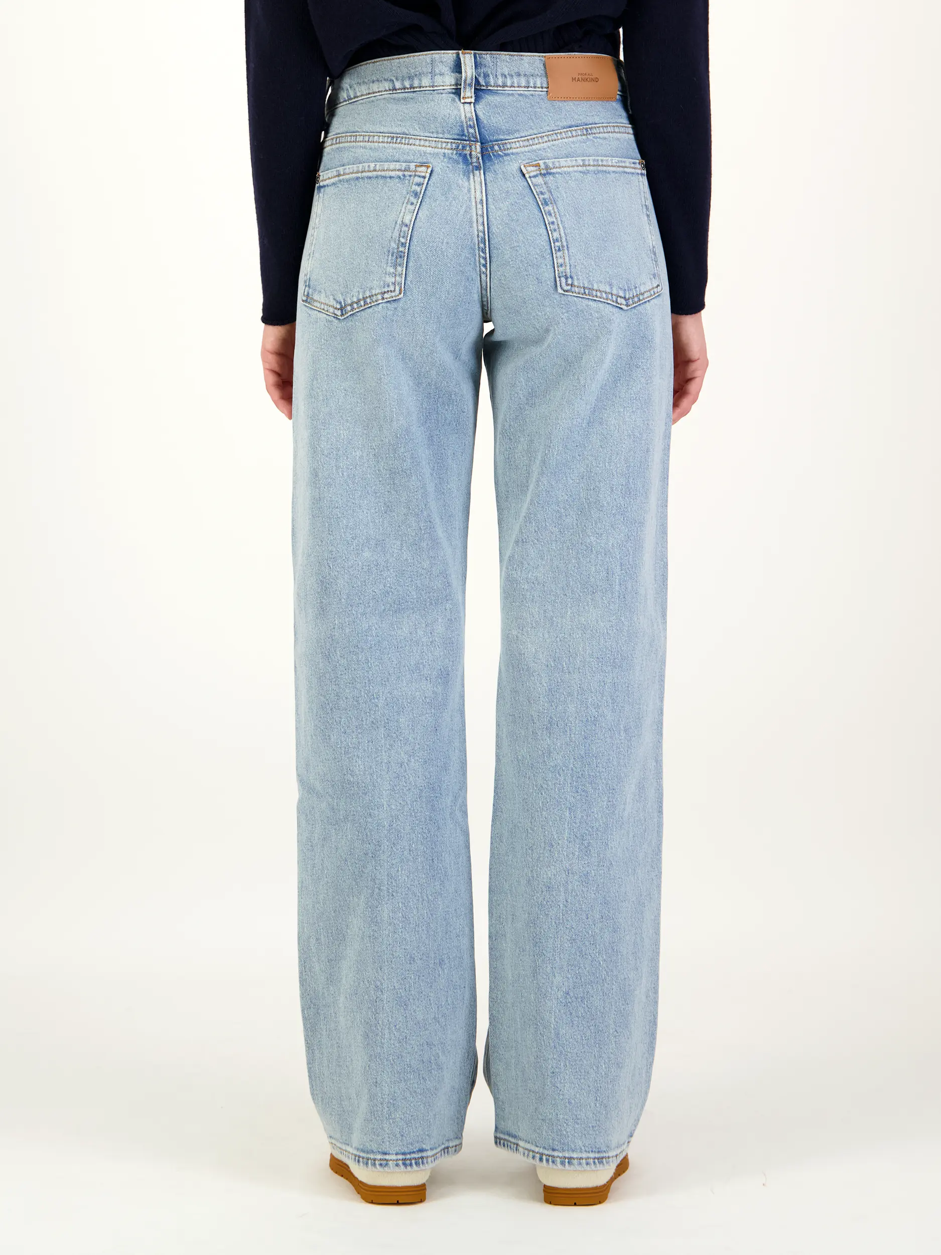 High Rise Straight Leg Jeans 'Tess Trouser Radar' - Artikel Rückseite getragen von einem Modell