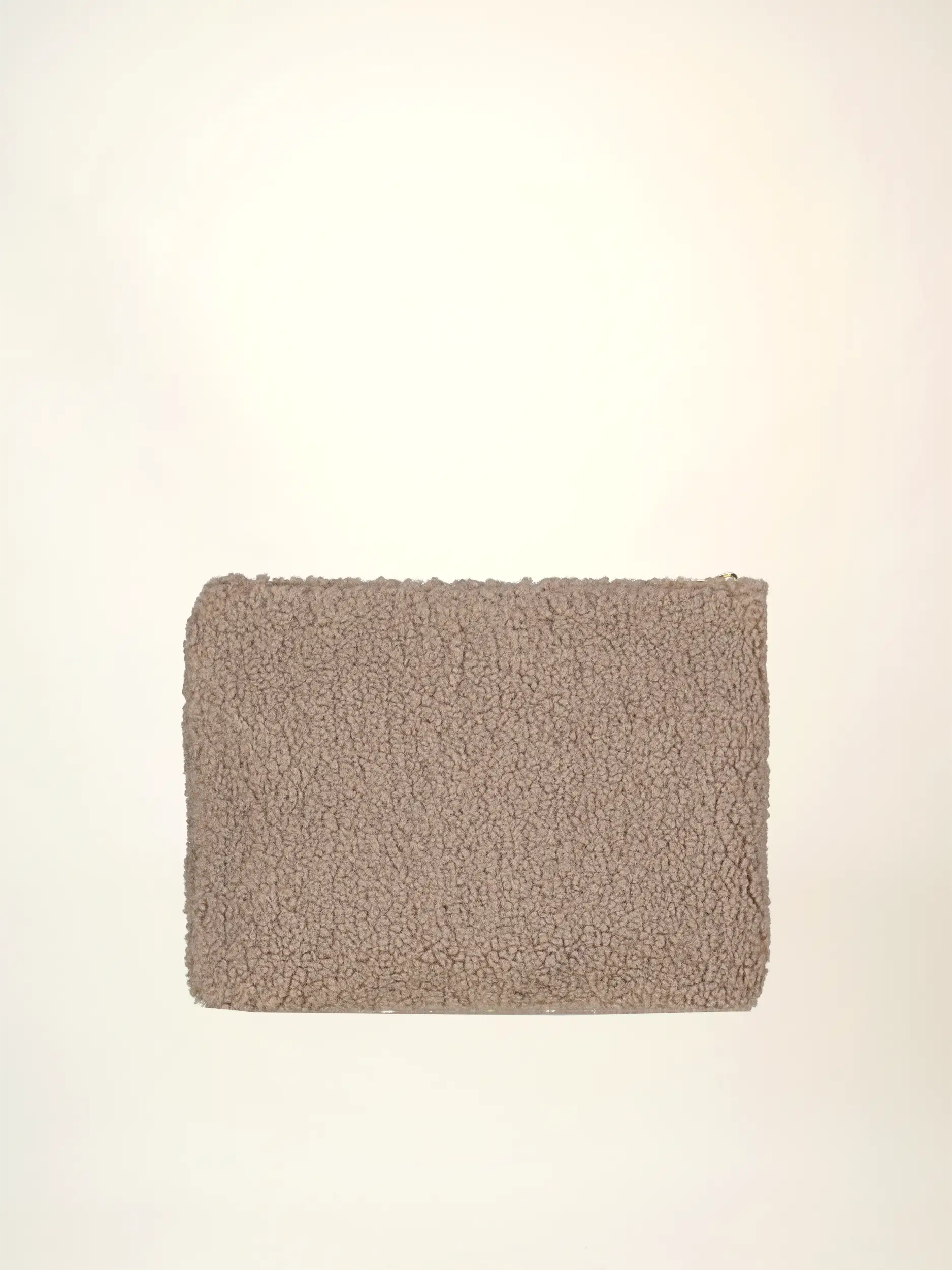 Tasche aus Teddyfell - Artikel Rückseite - Farbe: Beige