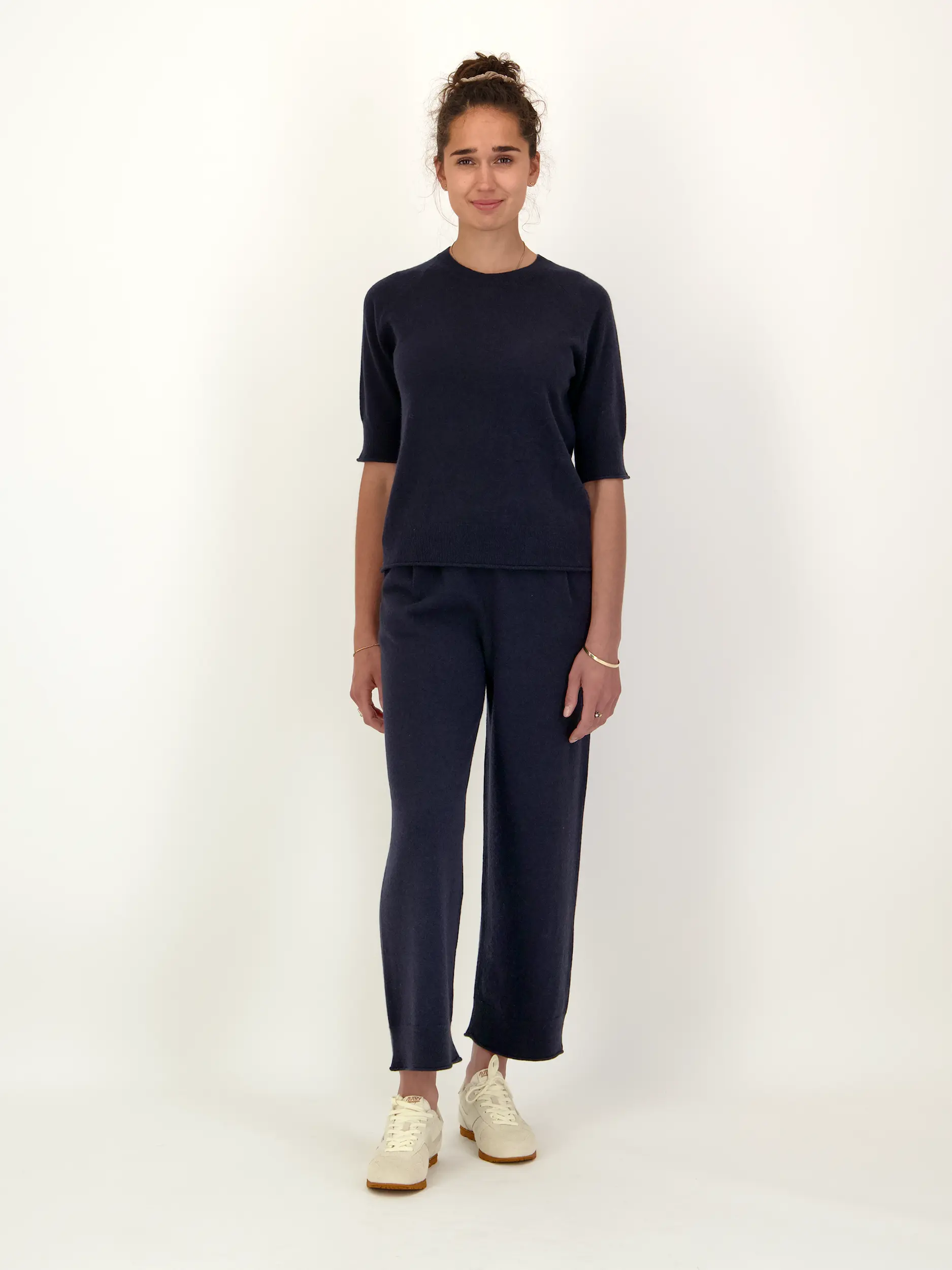 Wollhose - Artikel Teil eines Outfits getragen von einem Modell