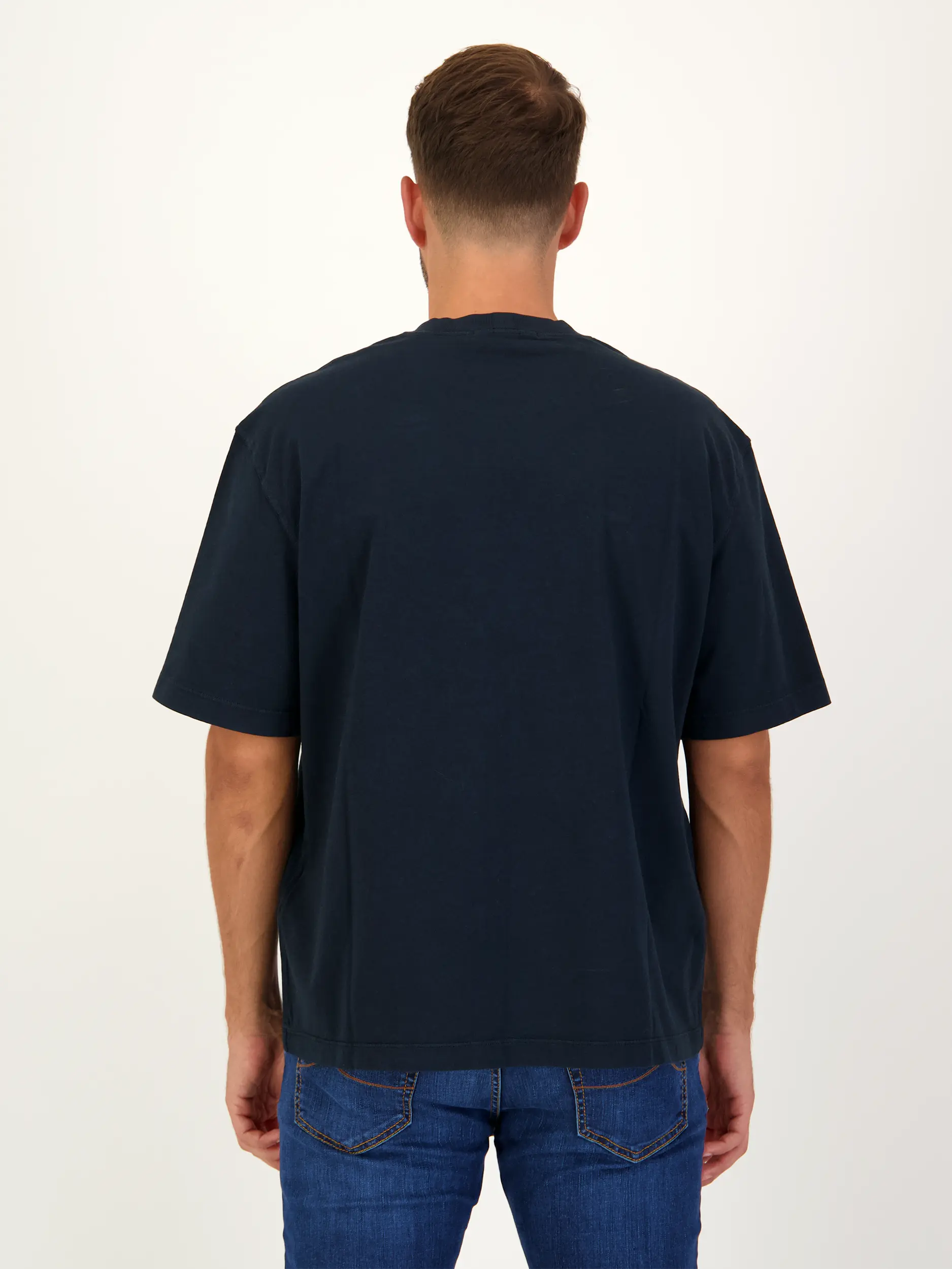 T-Shirt - Artikel Rückseite getragen von einem Modell - Farbe: Blau