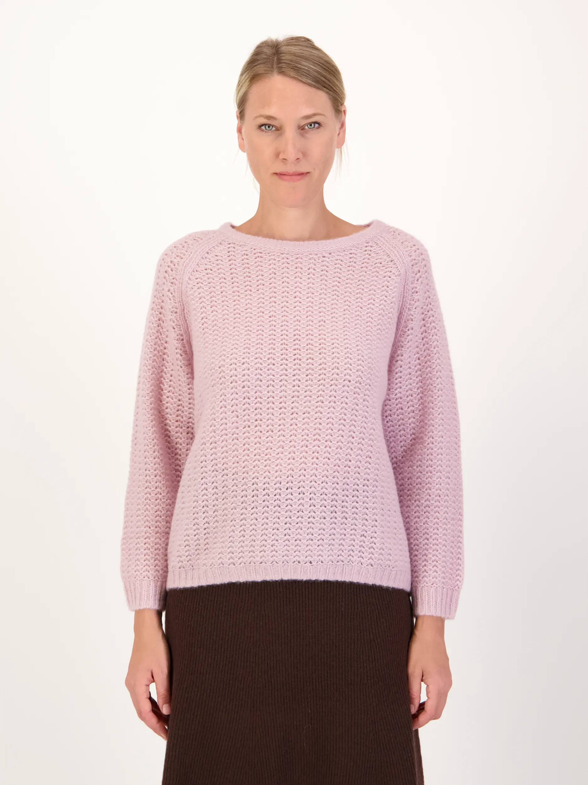 Pullover aus Kaschmir langarm - Artikel Vorderseite getragen von einem Modell - Farbe: Rosa&Pink