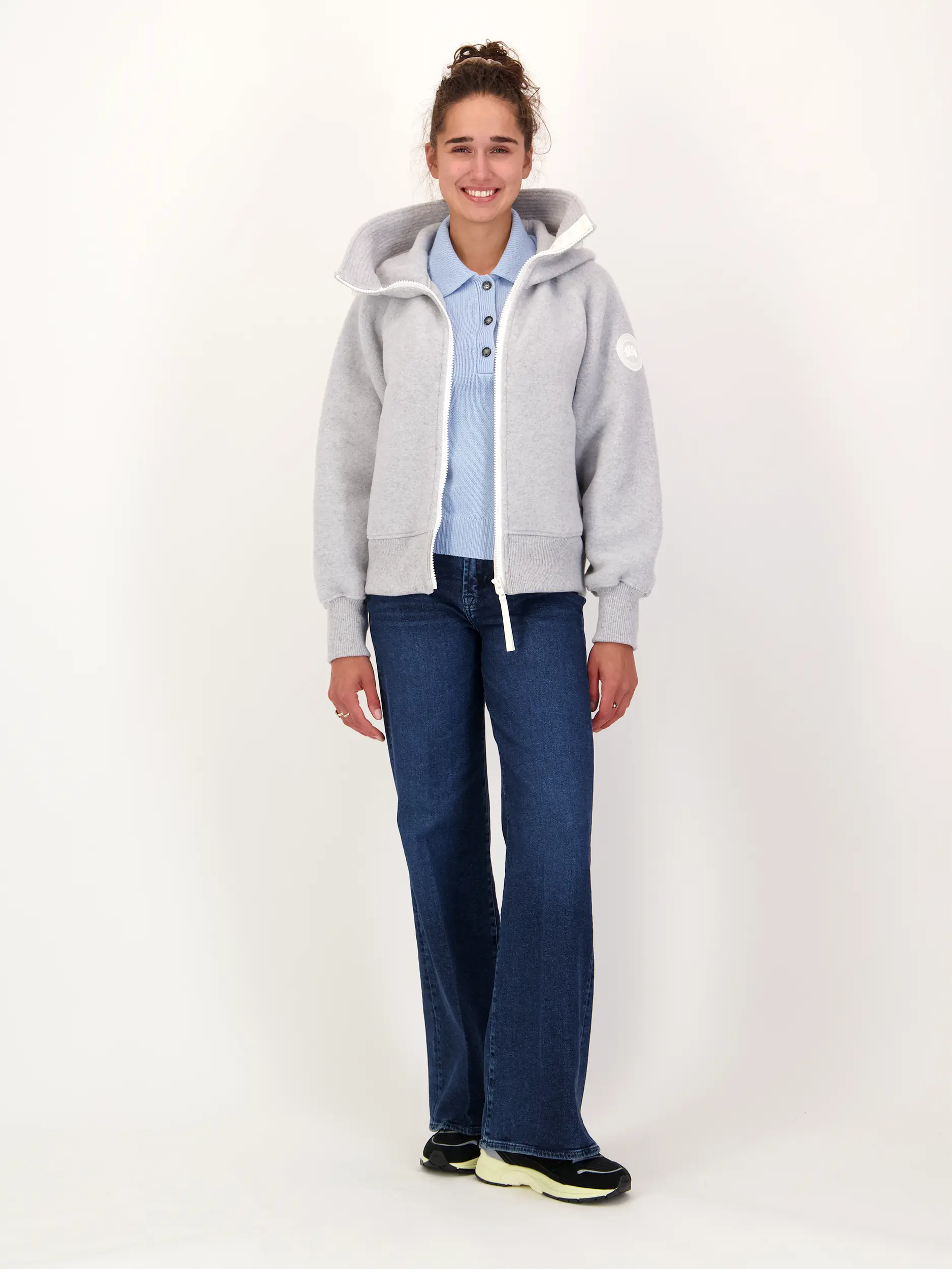 Low Rise Skinny Fit Jeans 'Low Skinny' - Artikel Teil eines Outfits getragen von einem Modell - Farbe: Blau