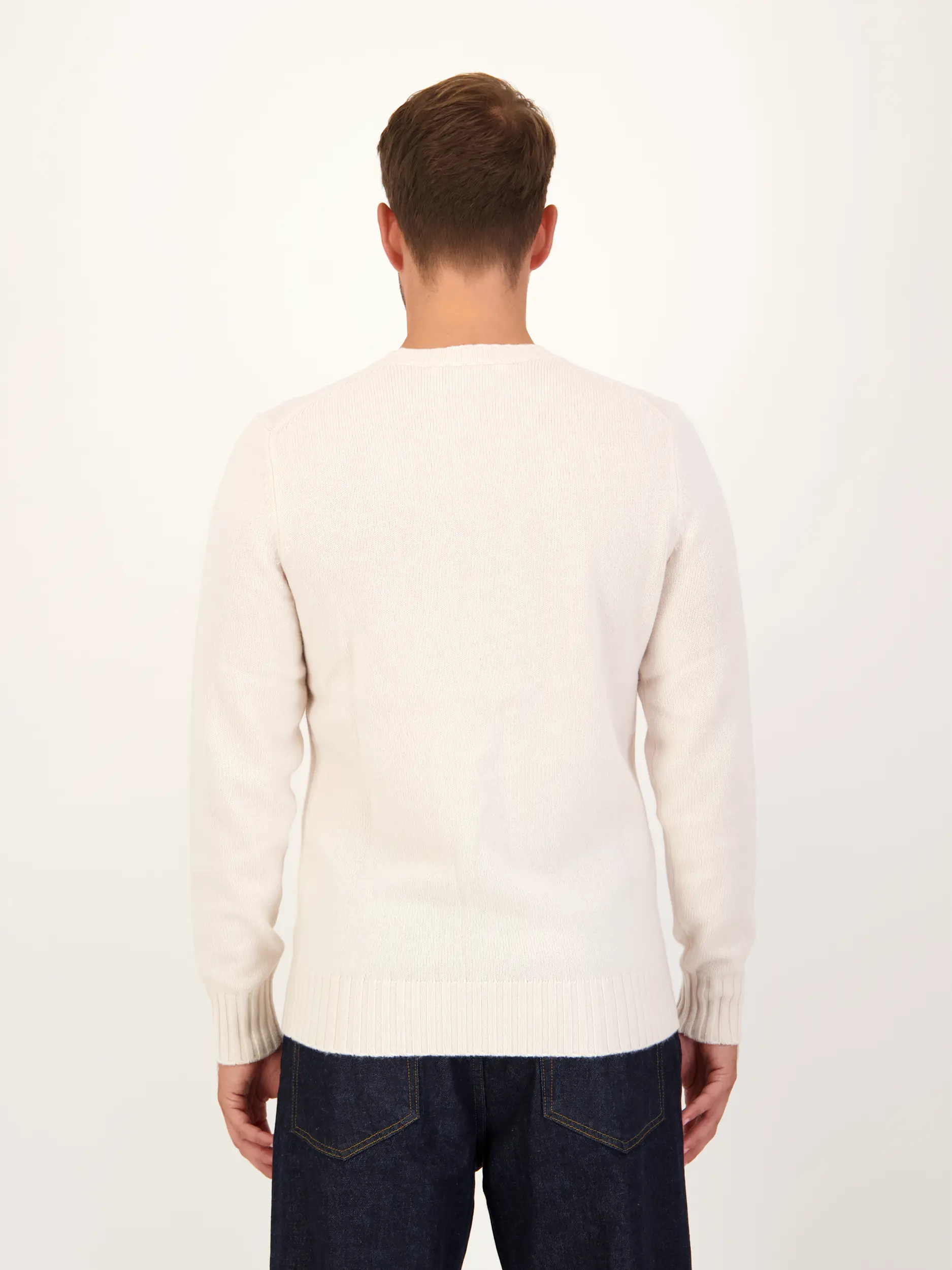 Pullover 'Rifredo' aus Kaschmir-Merino-Mix - Artikel Rückseite getragen von einem Modell - Farbe: Braun