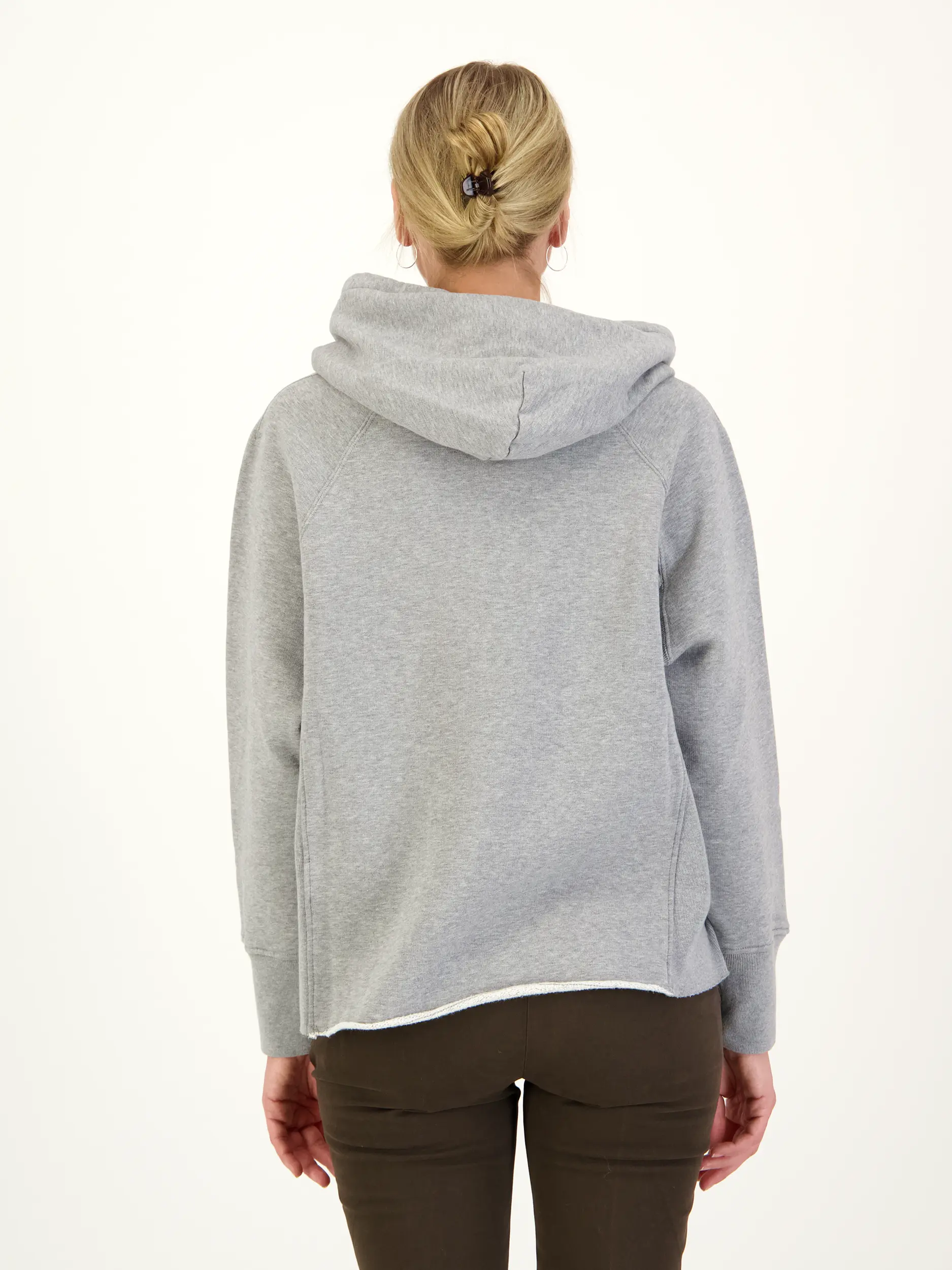 Sweatshirt - Artikel Rückseite getragen von einem Modell