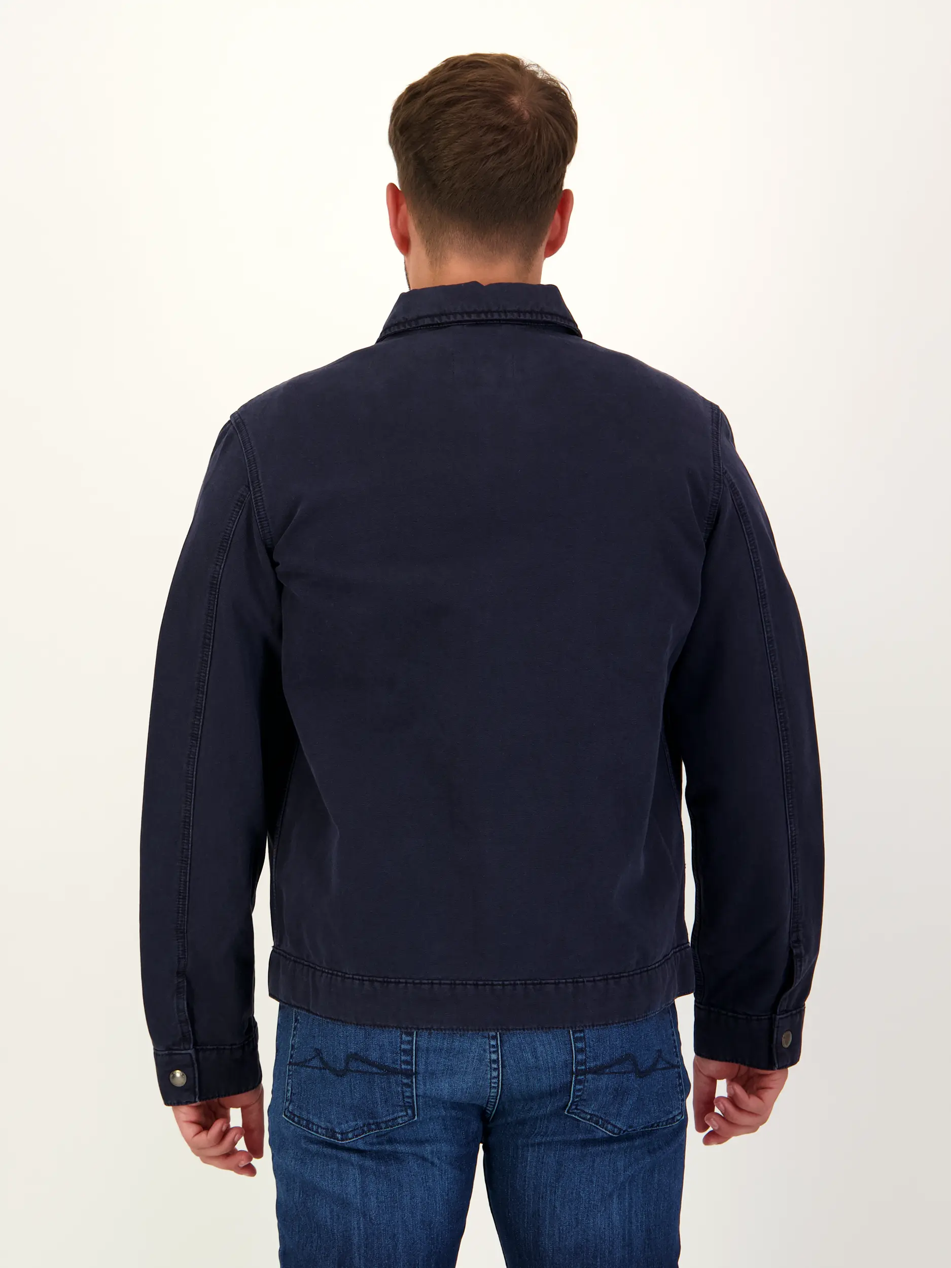 Overshirt - Artikel Rückseite getragen von einem Modell - Farbe: Blau