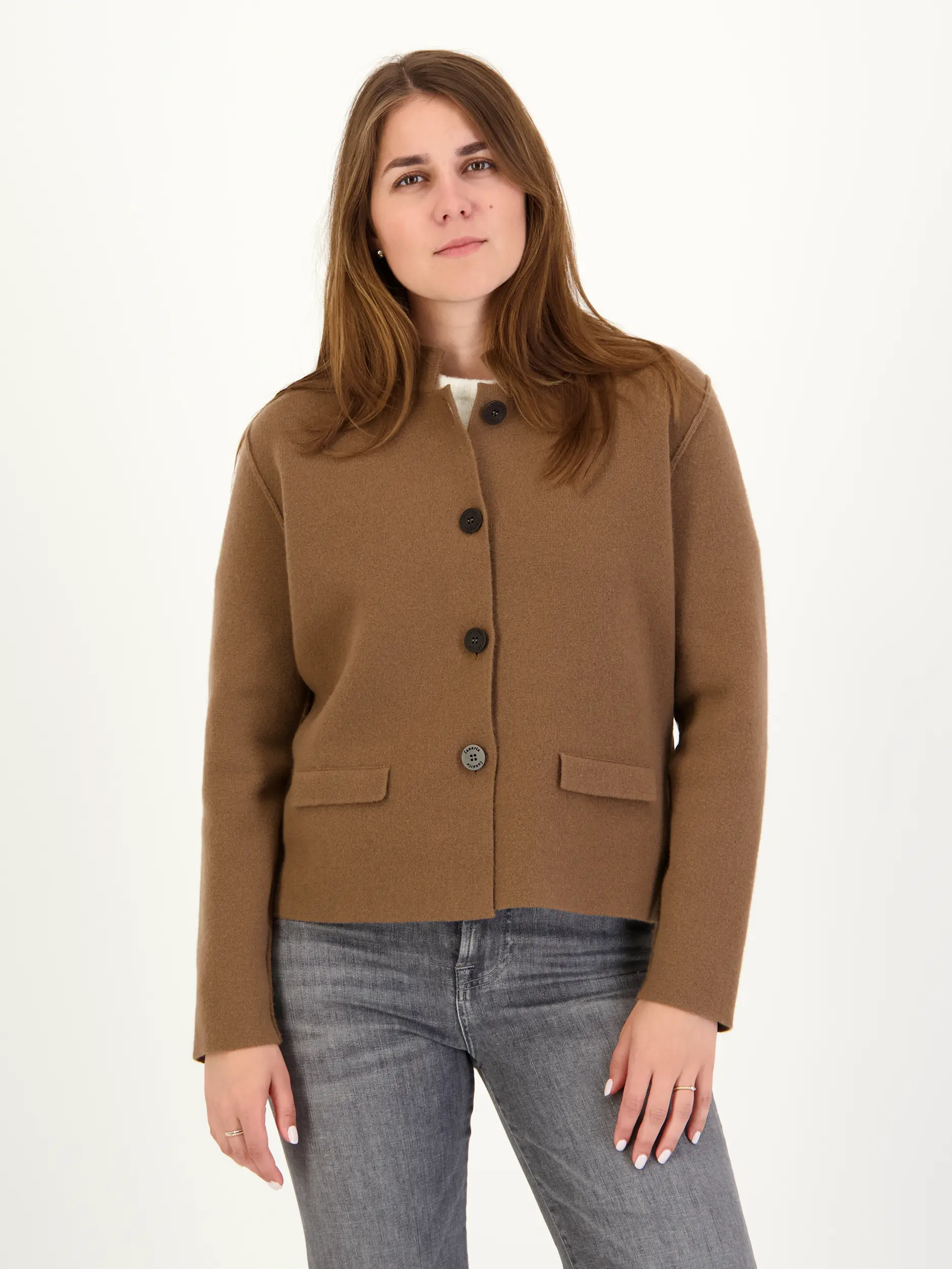 Blazer - Artikel Vorderseite getragen von einem Modell - Farbe: Braun