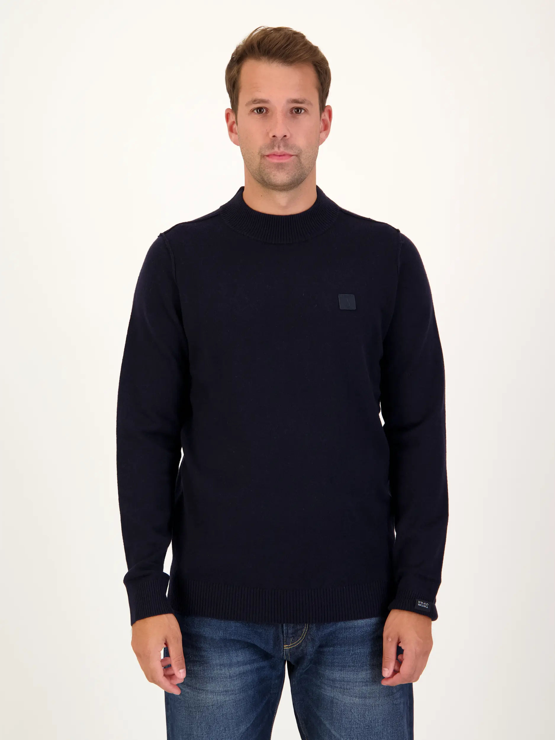Pullover 'Clifden' aus Woll-Mix langarm - Artikel Vorderseite getragen von einem Modell - Farbe: Blau