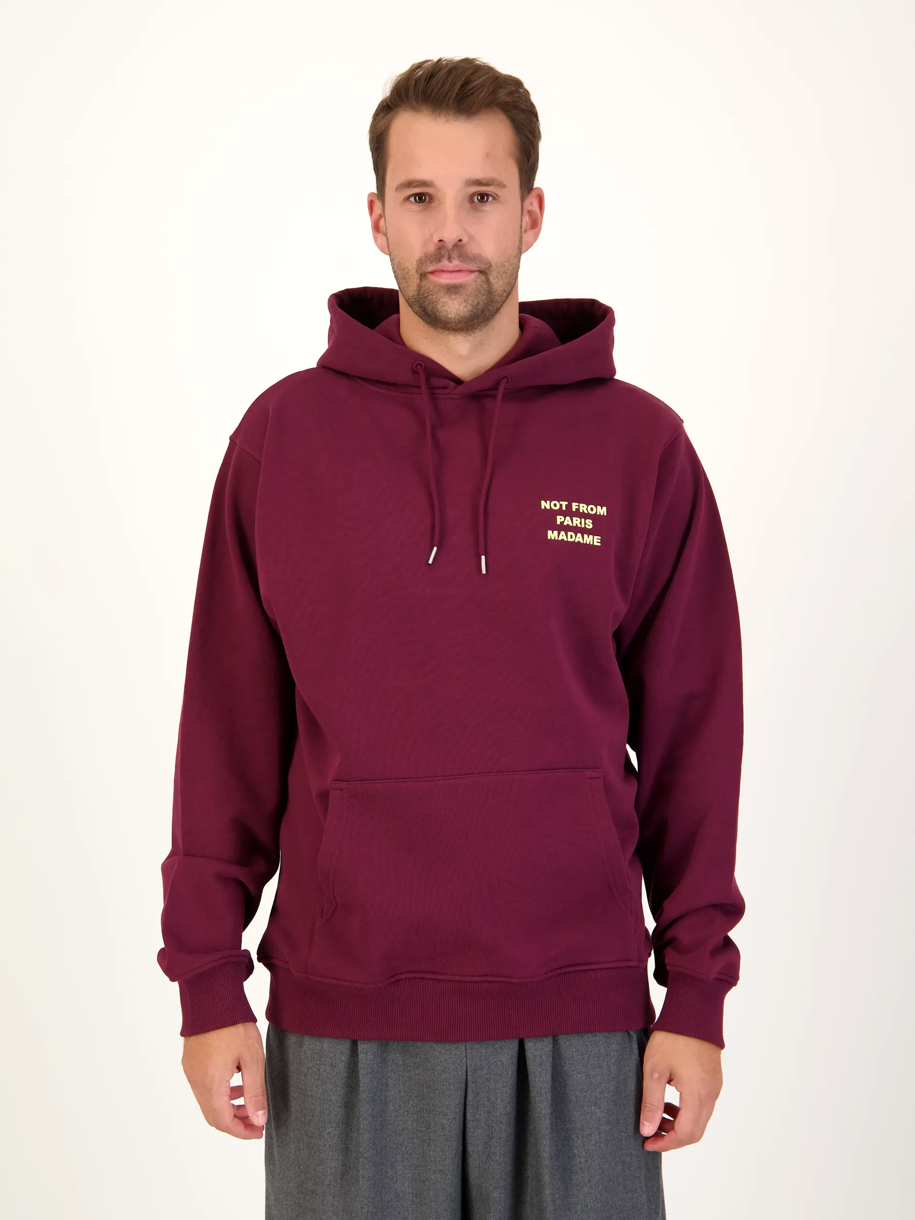 Sweatshirt - Artikel Vorderseite getragen von einem Modell - Farbe: Rot