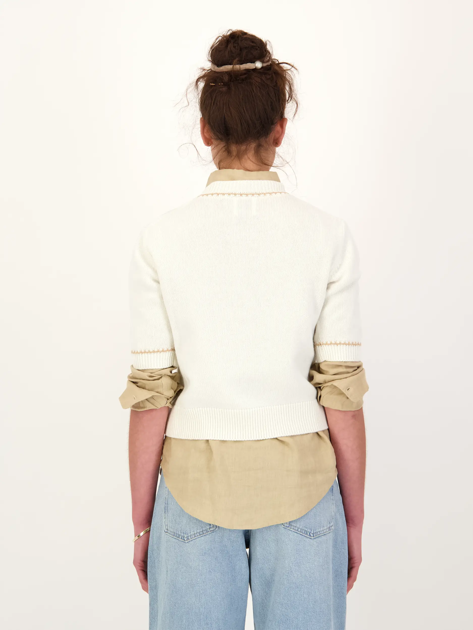 Pullover aus Wolle 3/4-Arm - Artikel Rückseite getragen von einem Modell - Farbe: Creme