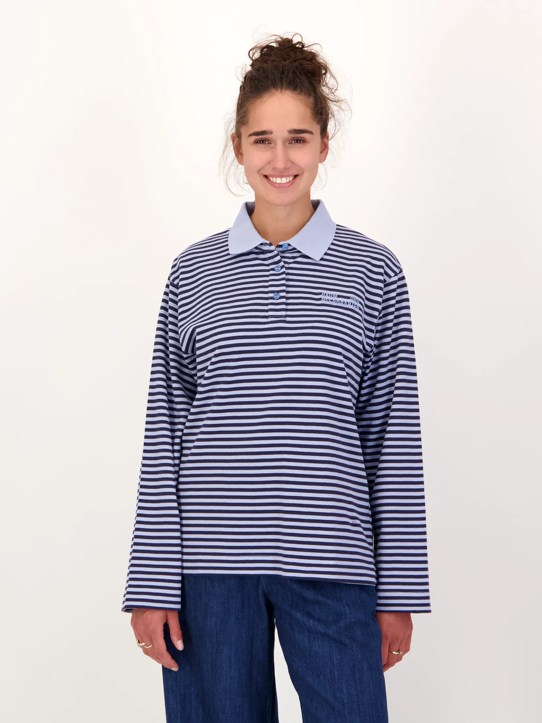 Gestreiftes Poloshirt langarm - Artikel Vorderseite getragen von einem Modell - Farbe: Blau