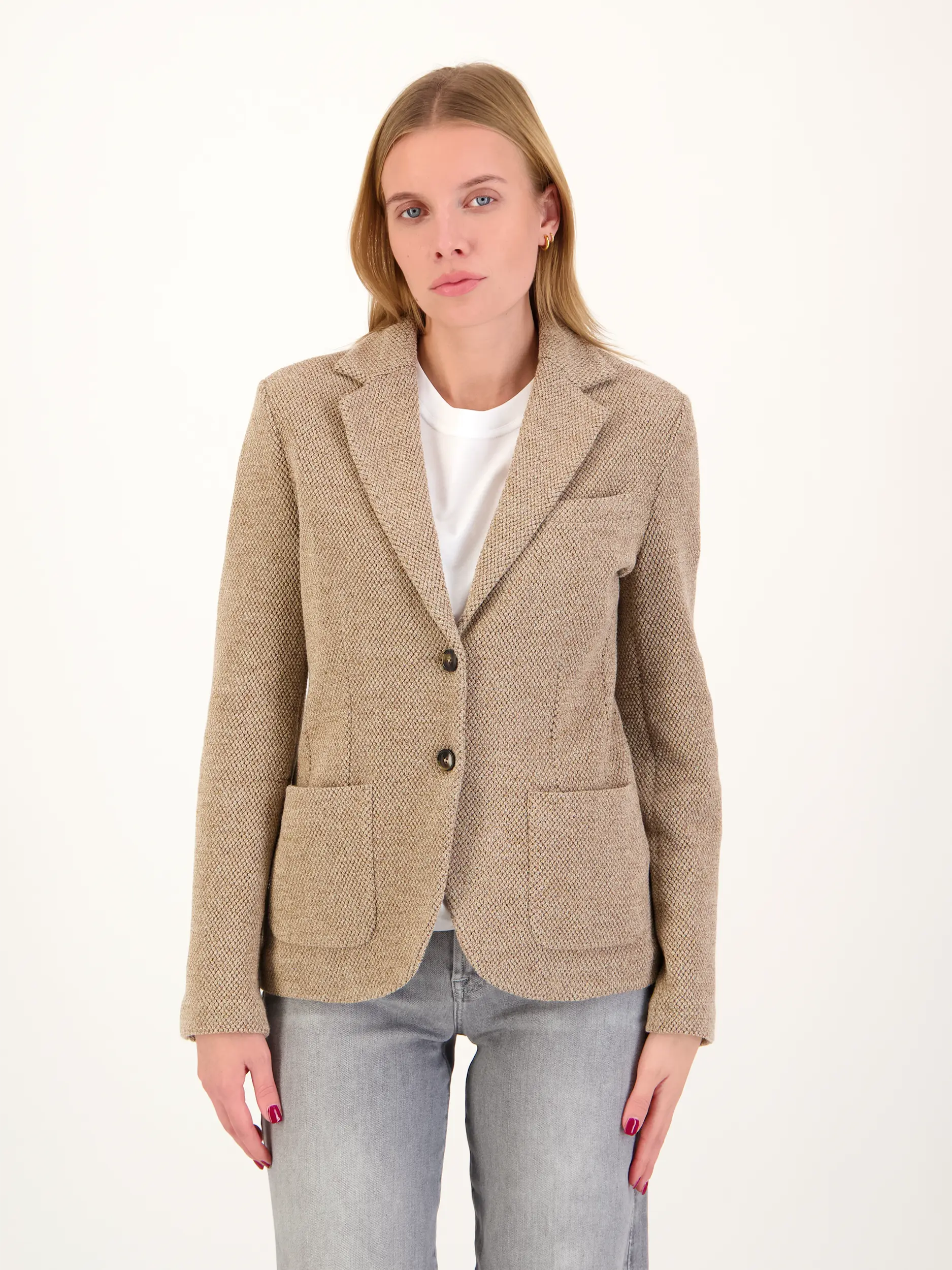 Strukturierter Blazer aus Schurwolle - Artikel Vorderseite getragen von einem Modell - Farbe: Braun