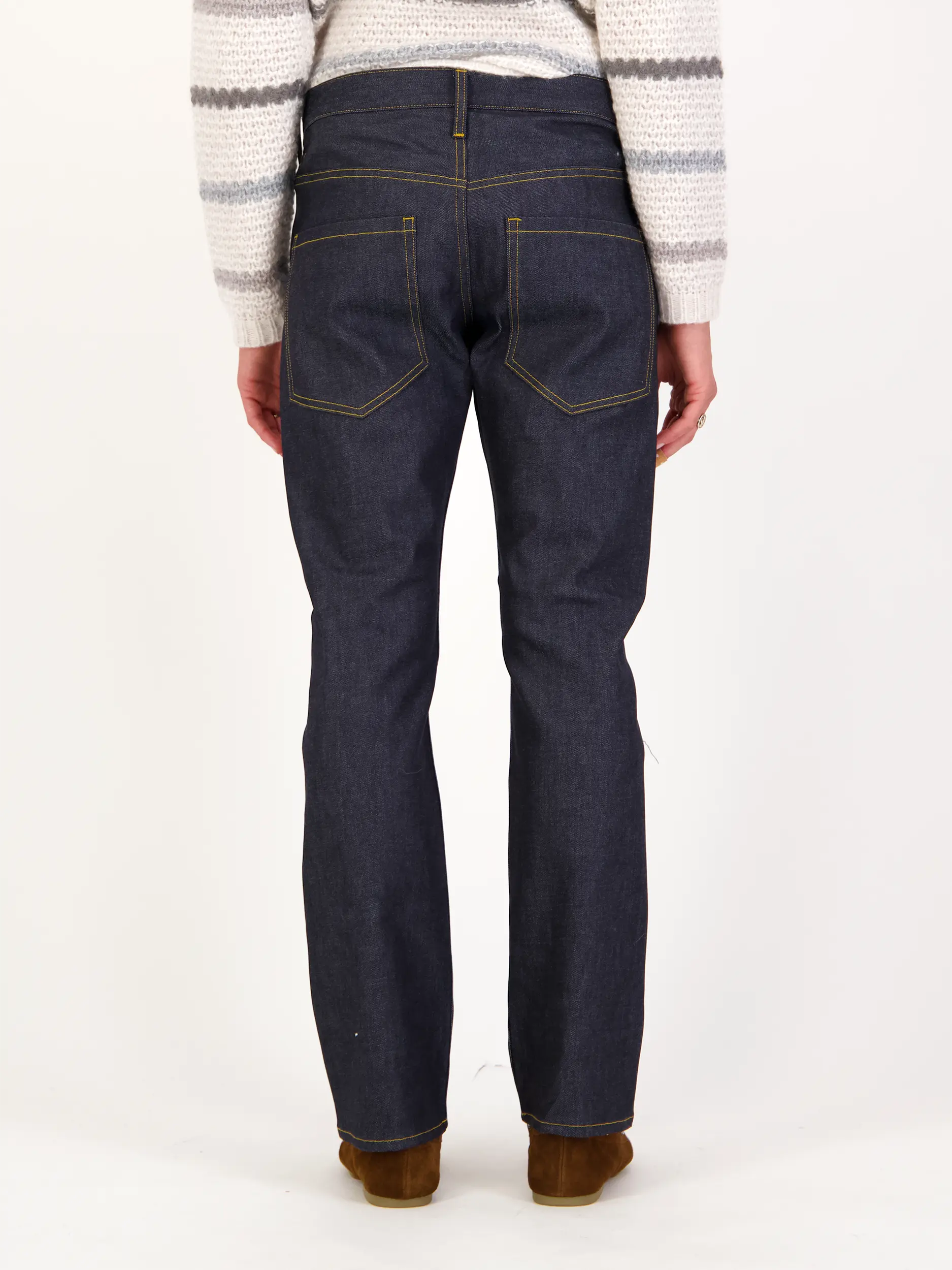 Mid Rise Straight Leg Jeans 'Louis'  - Artikel Rückseite getragen von einem Modell - Farbe: Blau