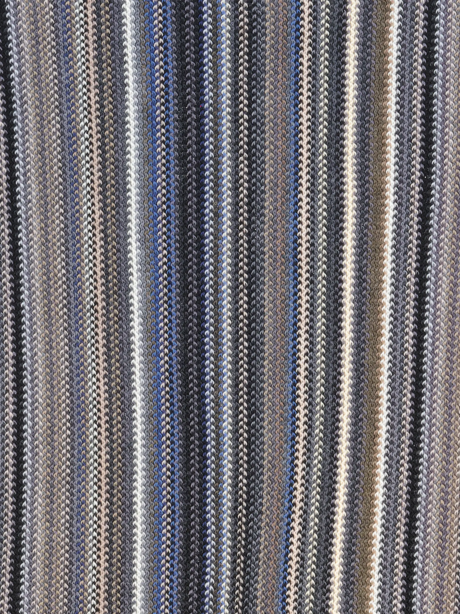 Schal aus Wolle - Artikel weitere Detailansicht 1 - Farbe: Grau