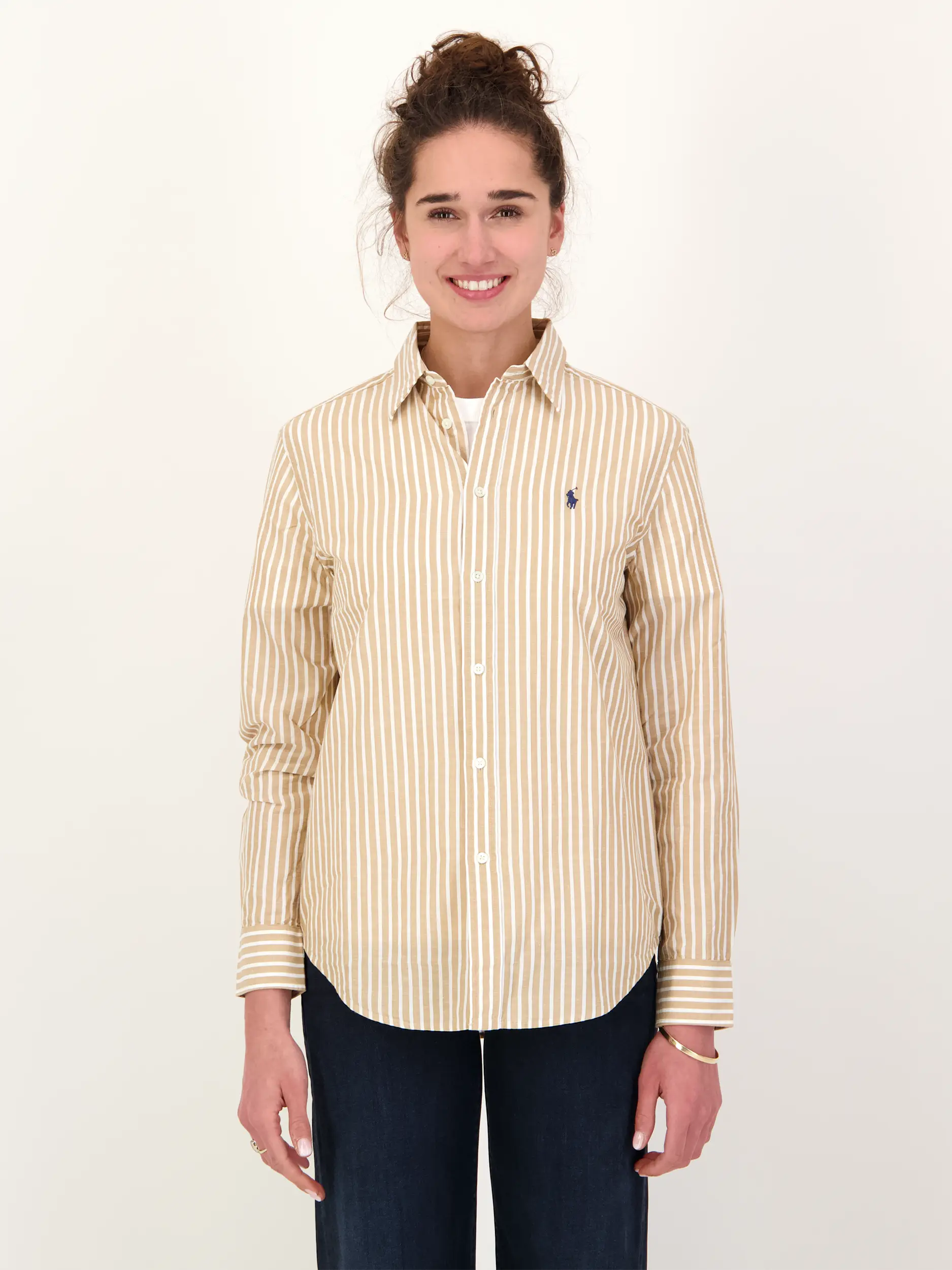 gestreifte Bluse aus Leinen langarm - Artikel Vorderseite getragen von einem Modell - Farbe: Braun