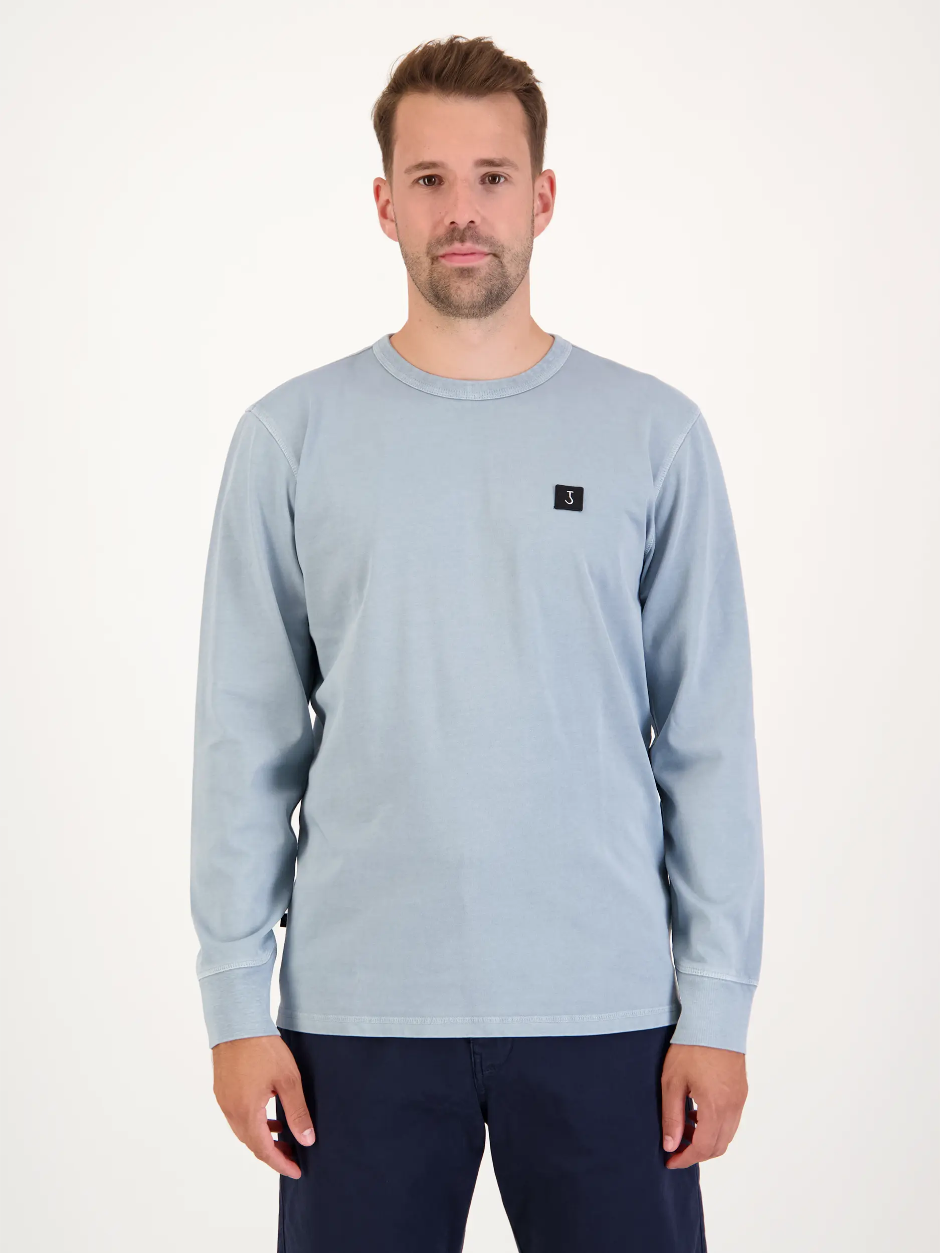 Langarmshirt - Artikel Vorderseite getragen von einem Modell - Farbe: Blau