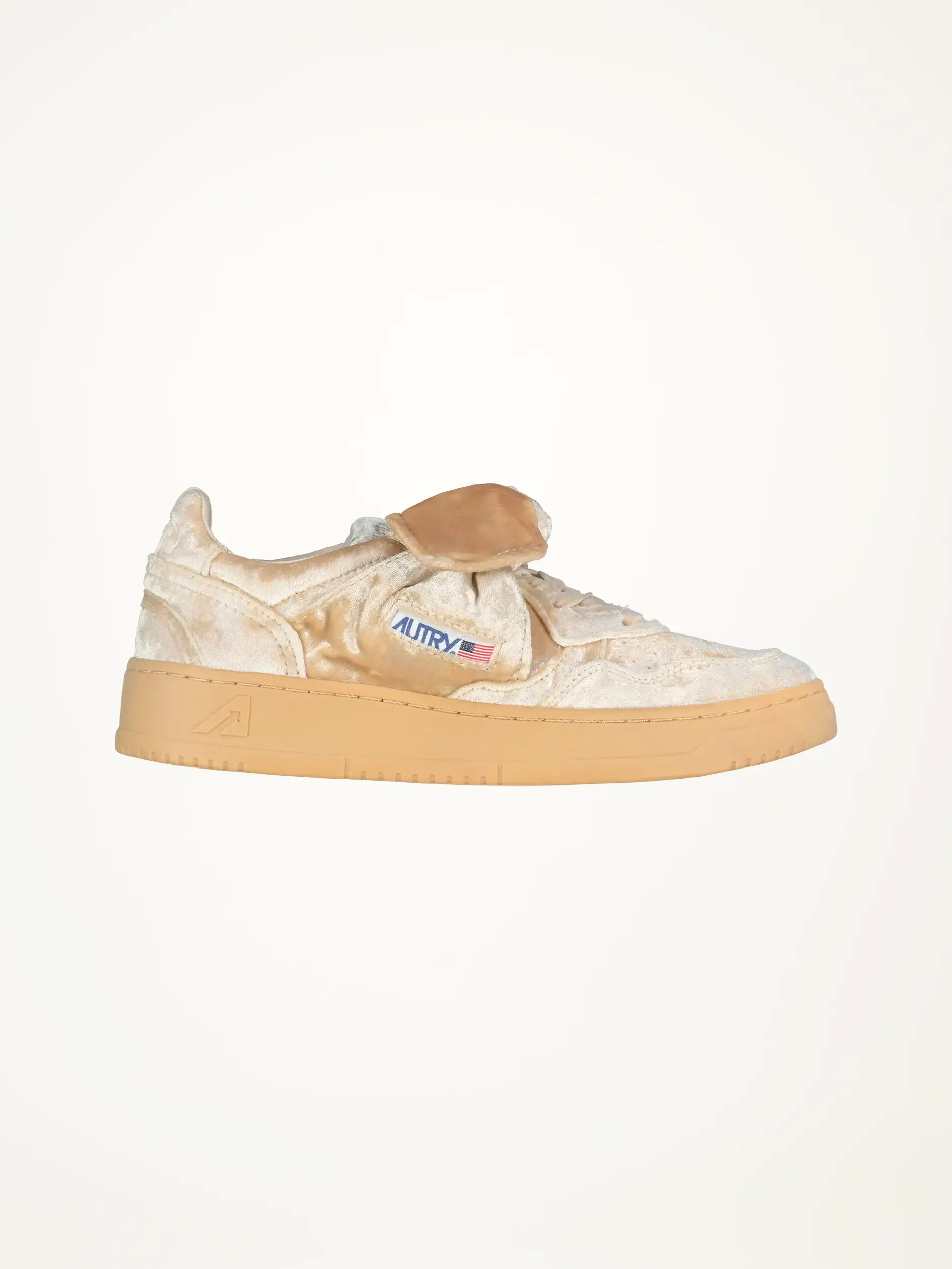 Sneaker 'Medalist' aus Samt - Artikelansicht - Farbe: Grau