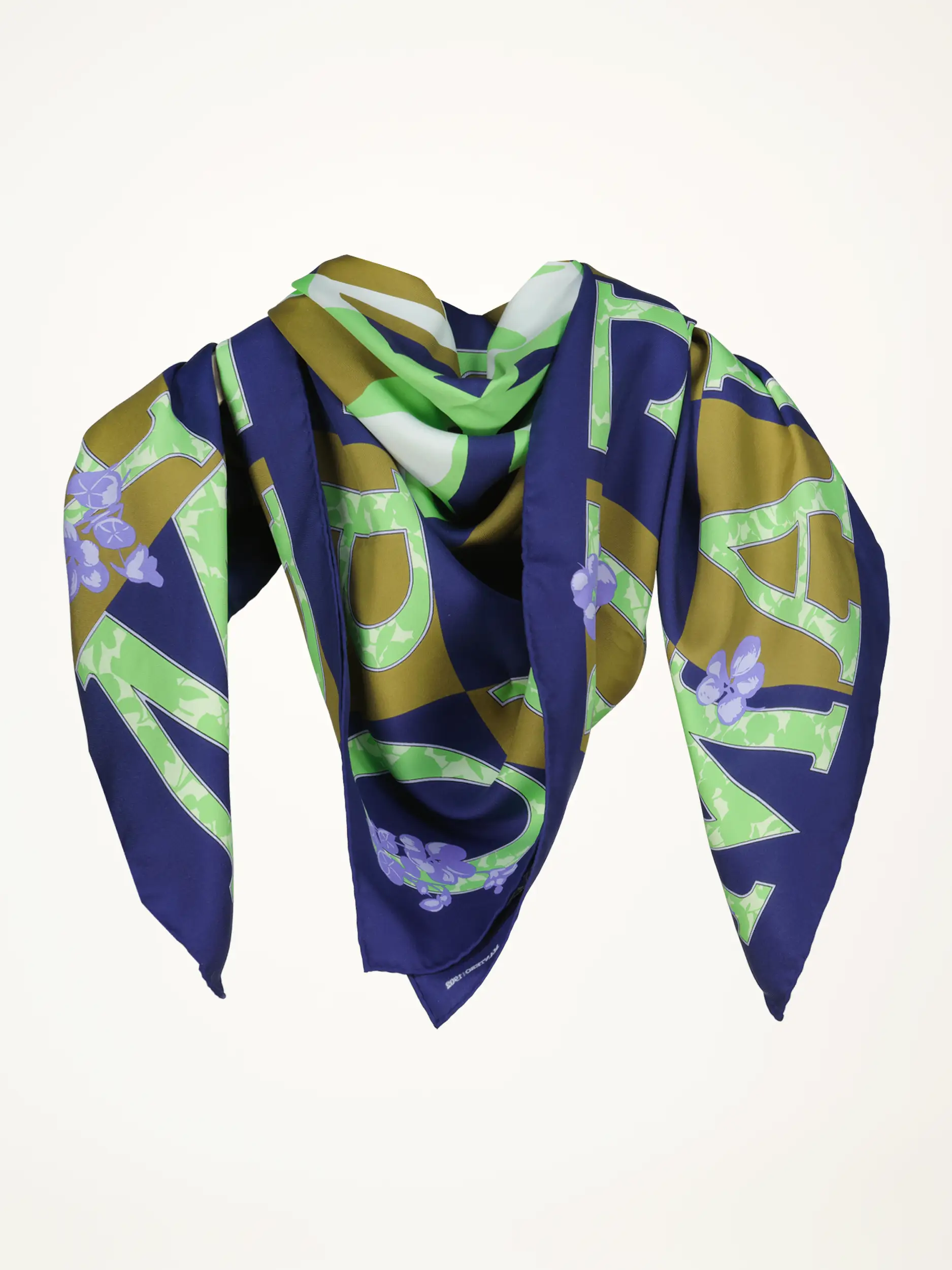 gemusterters Tuch 'Queens Gambit' aus Seide - Artikelansicht - Farbe: Blau