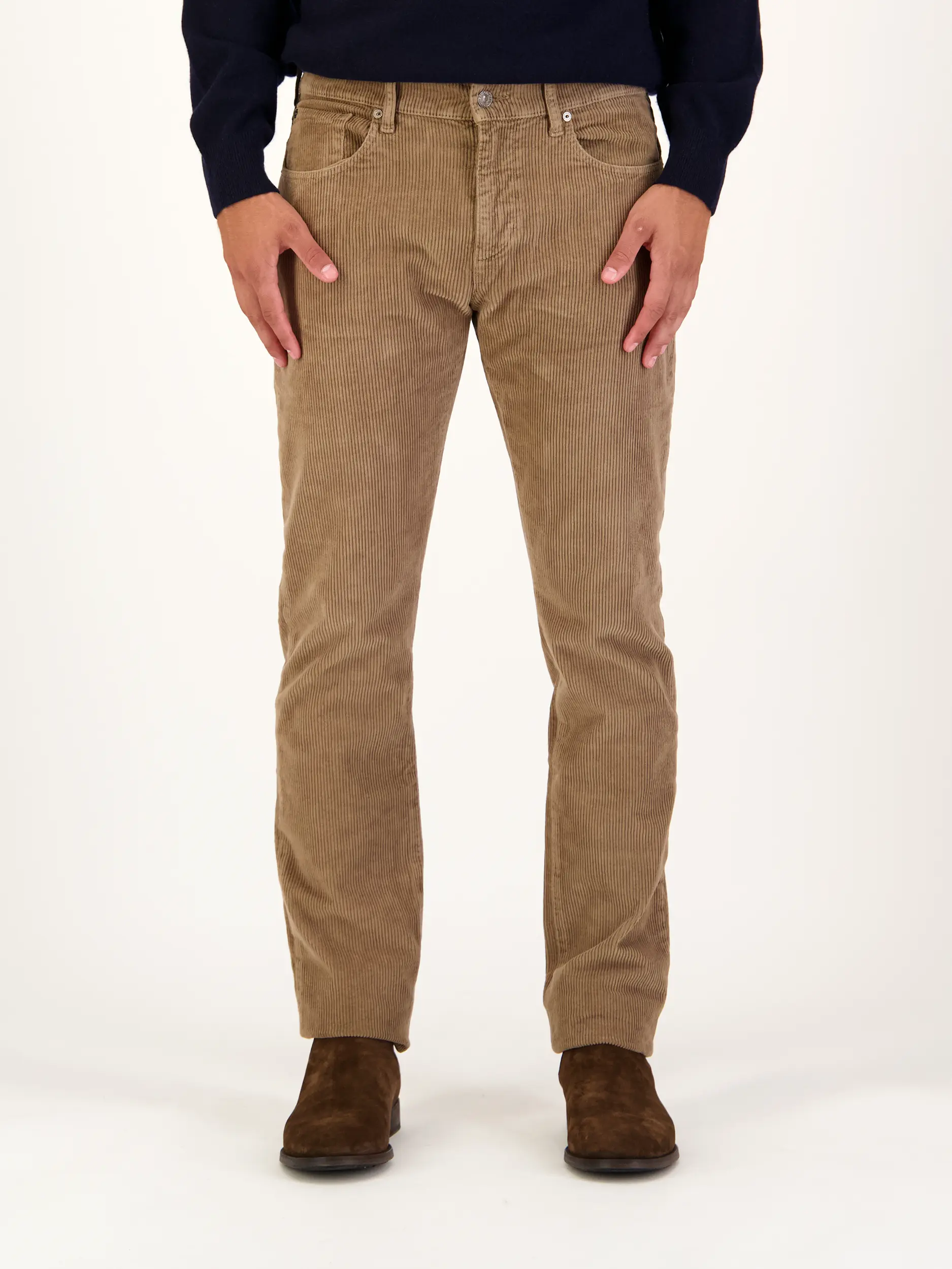 Cordhose - Artikel Vorderseite getragen von einem Modell - Farbe: Beige