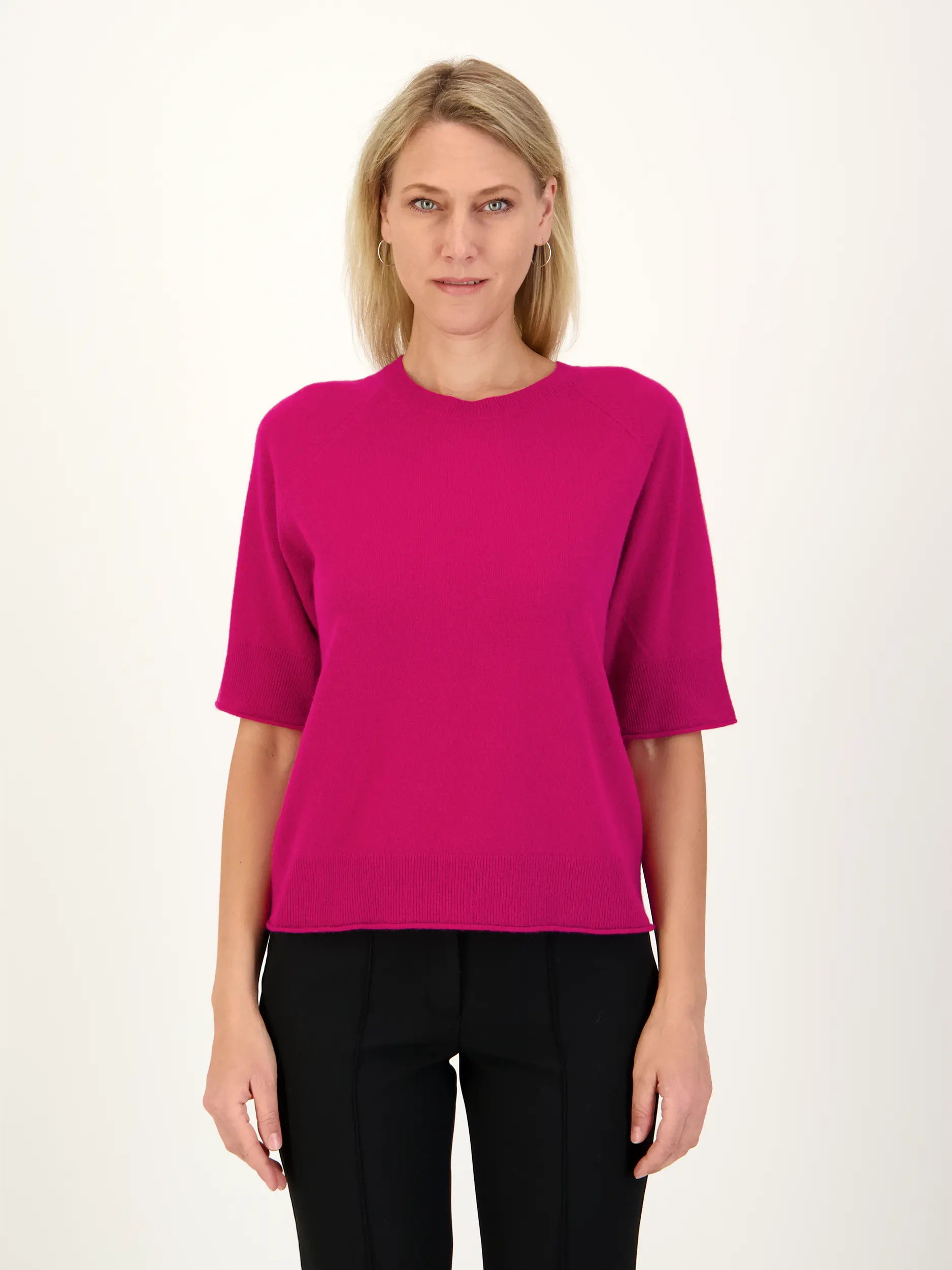 Pullover aus Kaschmir 3/4-Arm - Artikel Vorderseite getragen von einem Modell