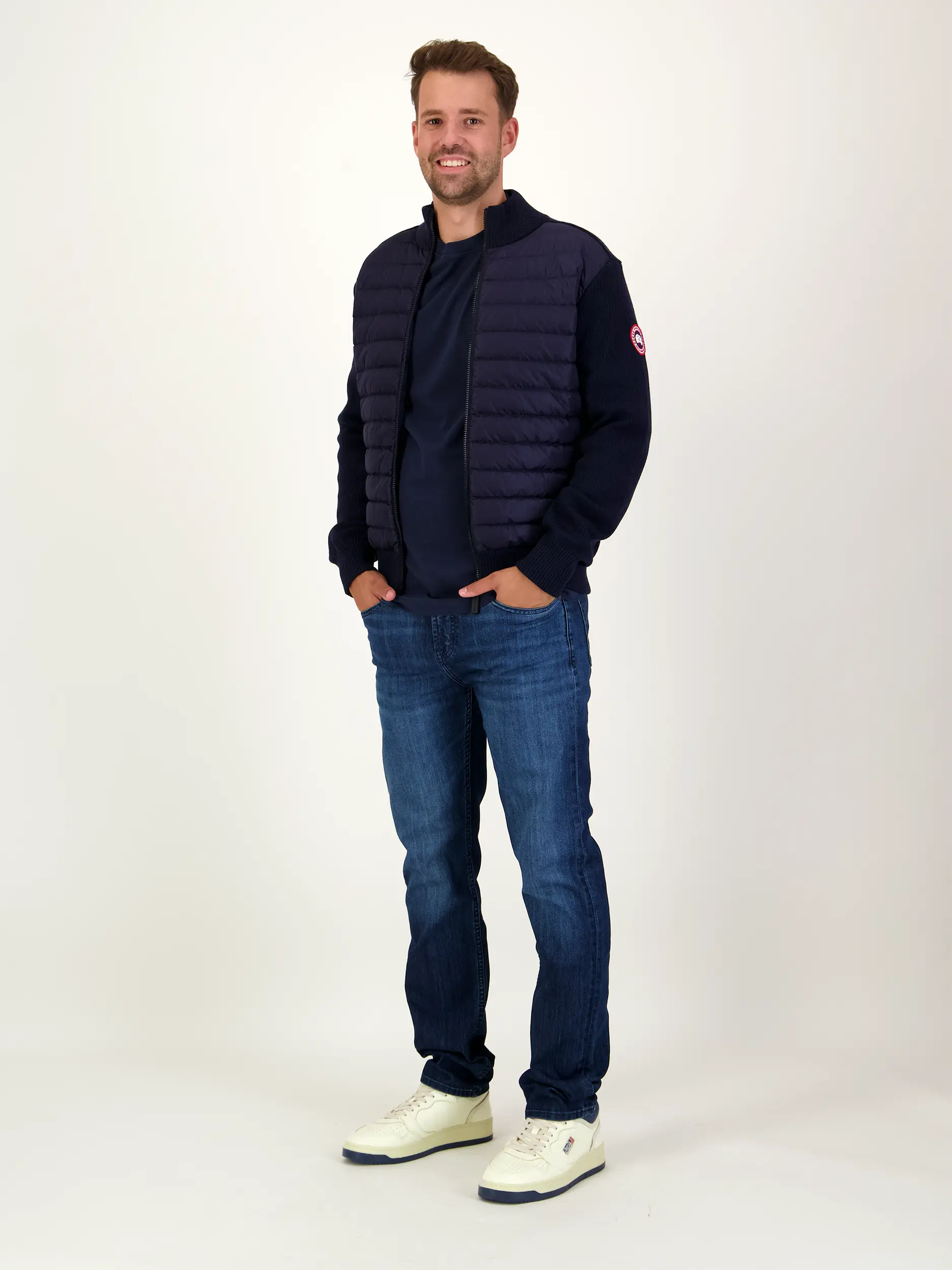 Jacke 'Hybridge' - Artikel Teil eines Outfits getragen von einem Modell
