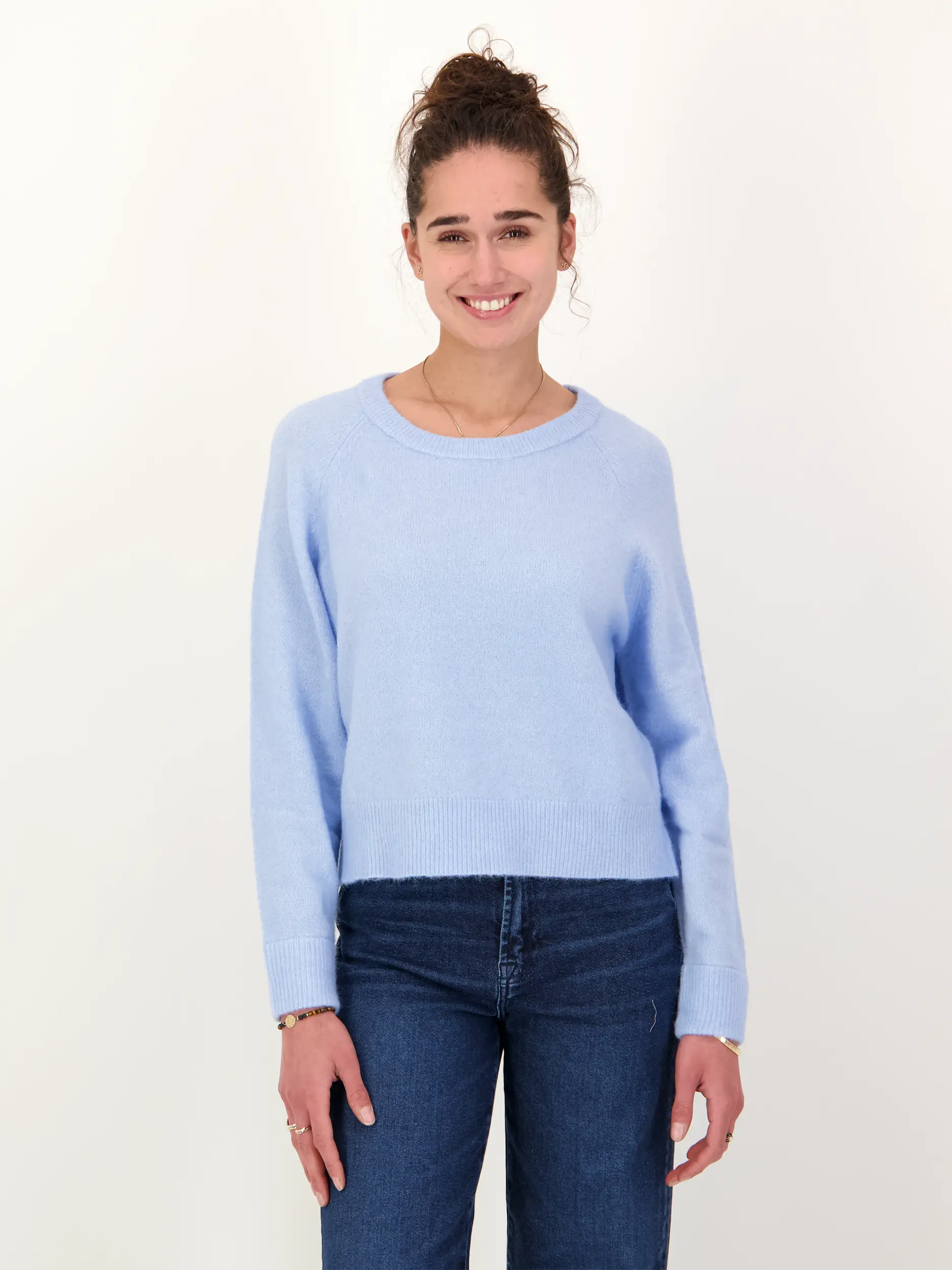 Pullover 'Nor On' - Artikel Vorderseite getragen von einem Modell - Farbe: Blau