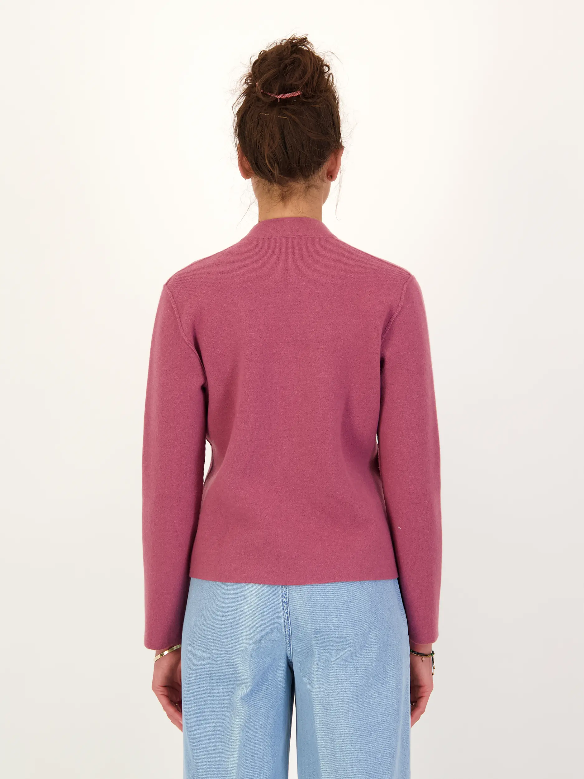 Blazer - Artikel Rückseite getragen von einem Modell - Farbe: Rosa&Pink